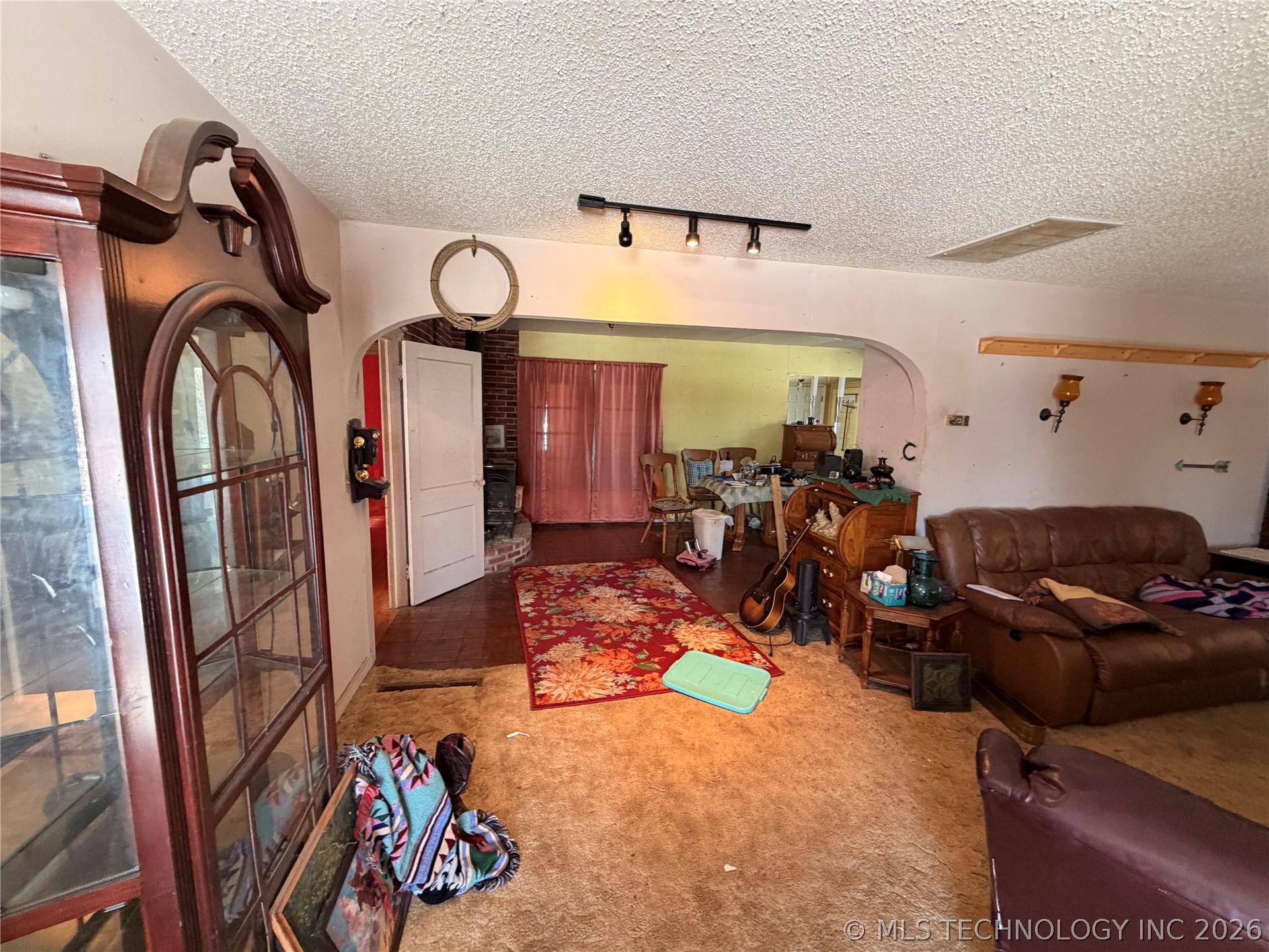 704 S Pennsylvania Avenue Property Photo 18