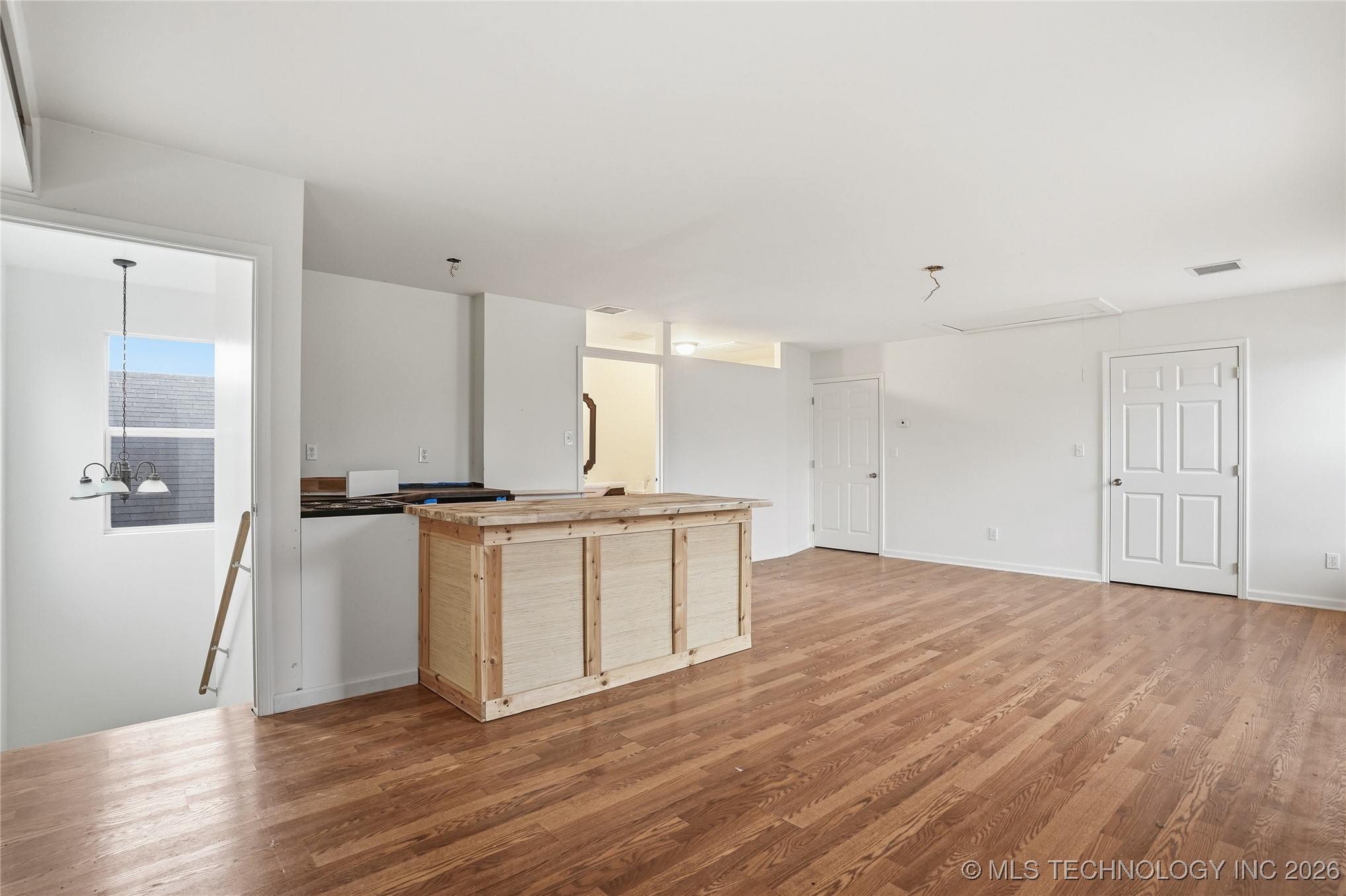 3409 Riverside Drive Property Photo 91