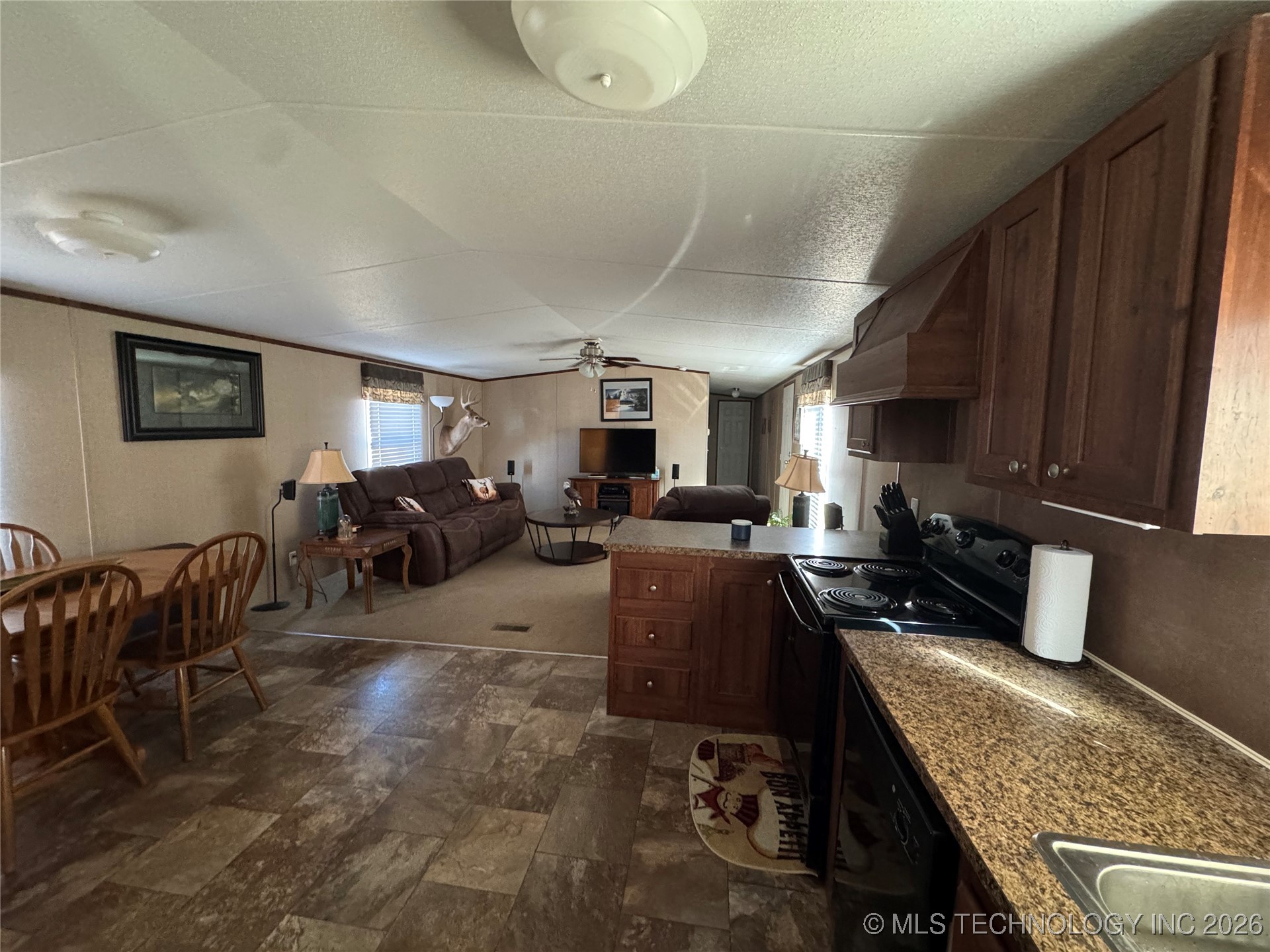 119 Hagen Road Property Photo 8