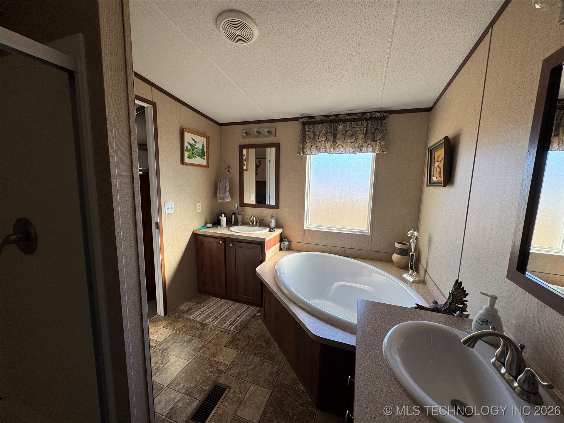 119 Hagen Road Property Photo 18