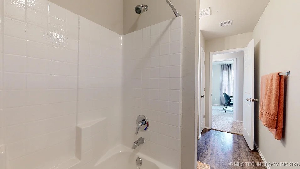 15 Blue Bell Street Property Photo 17