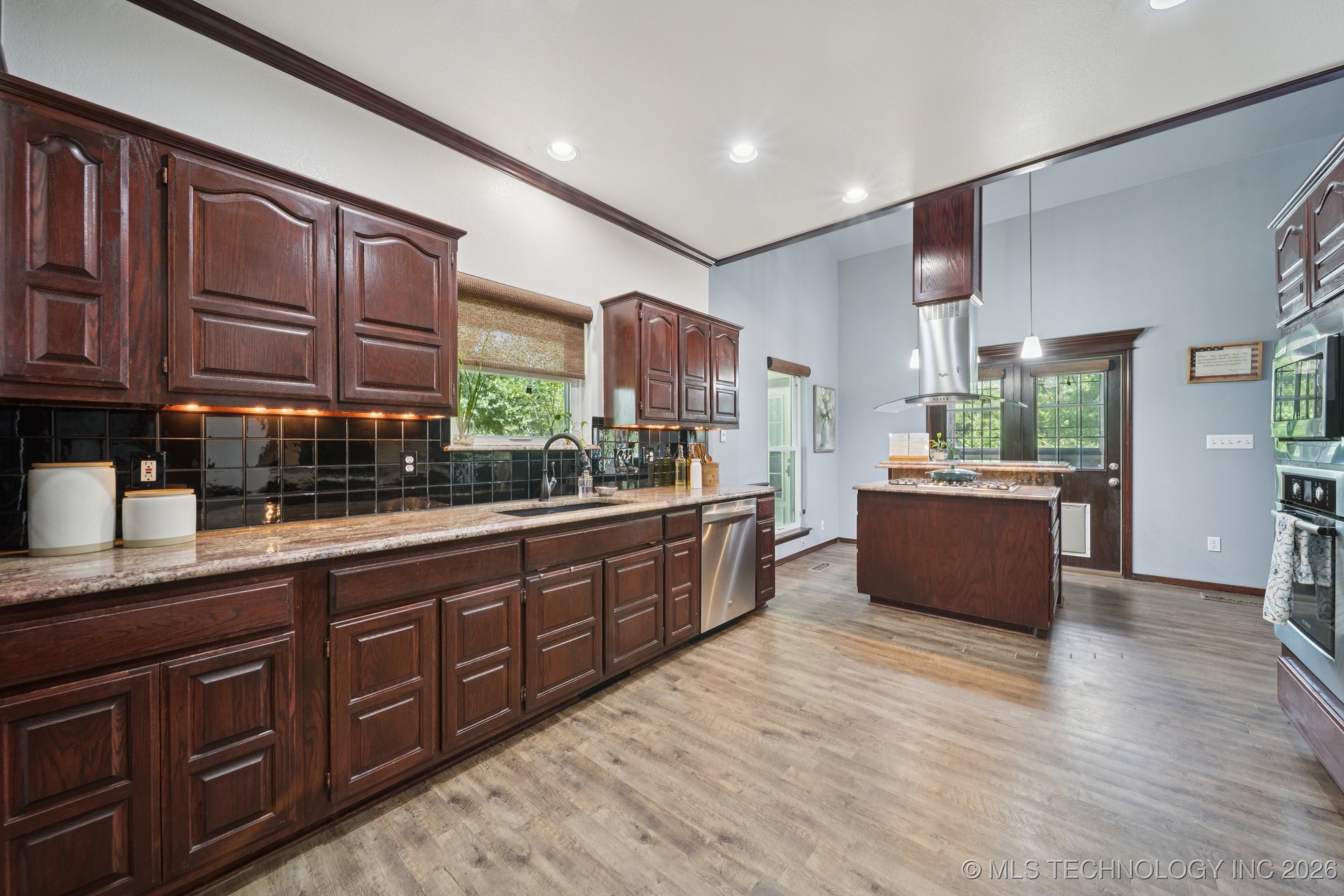 10102 N 147th East Avenue Property Photo 21