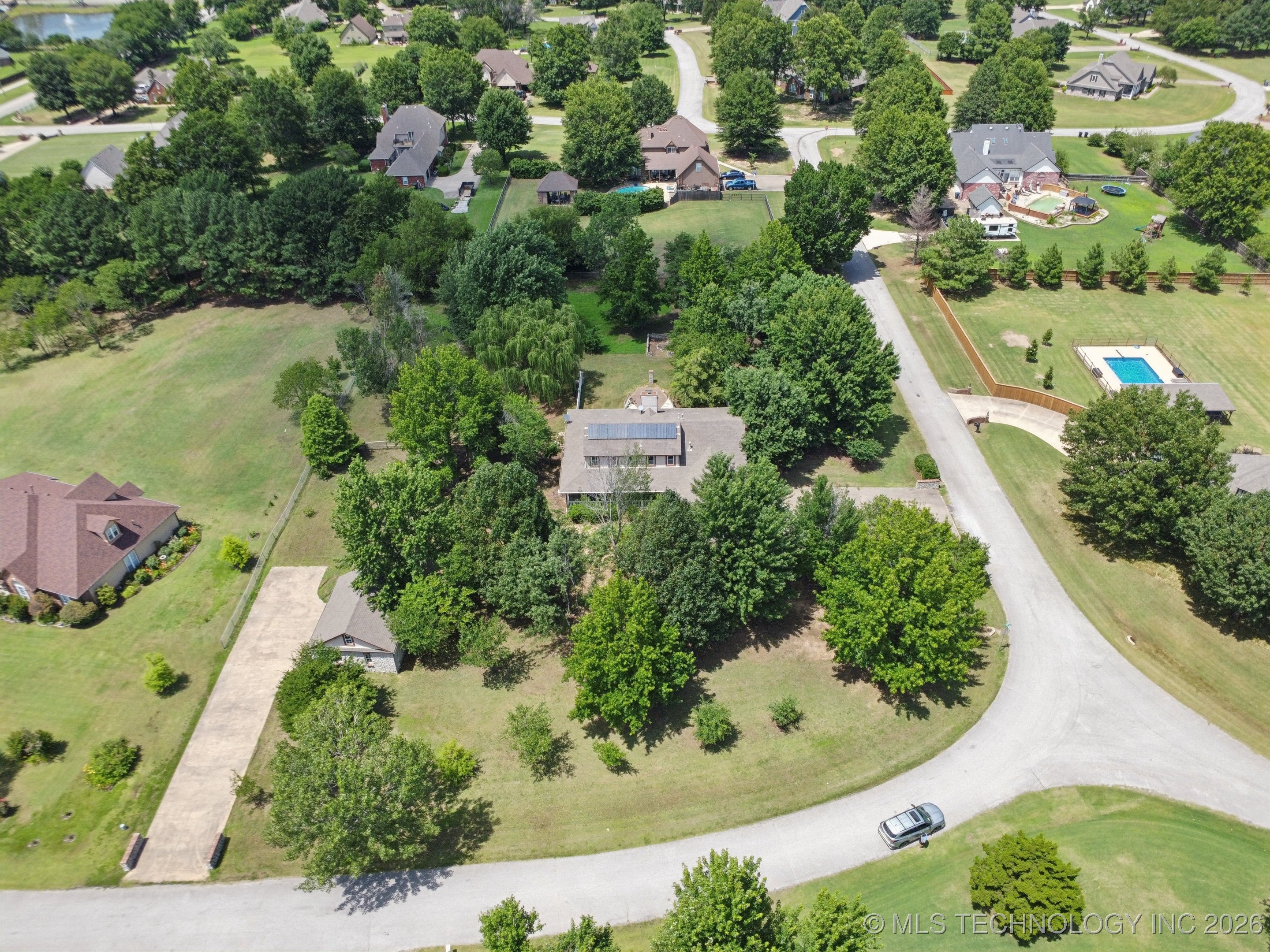 10102 N 147th East Avenue Property Photo 58