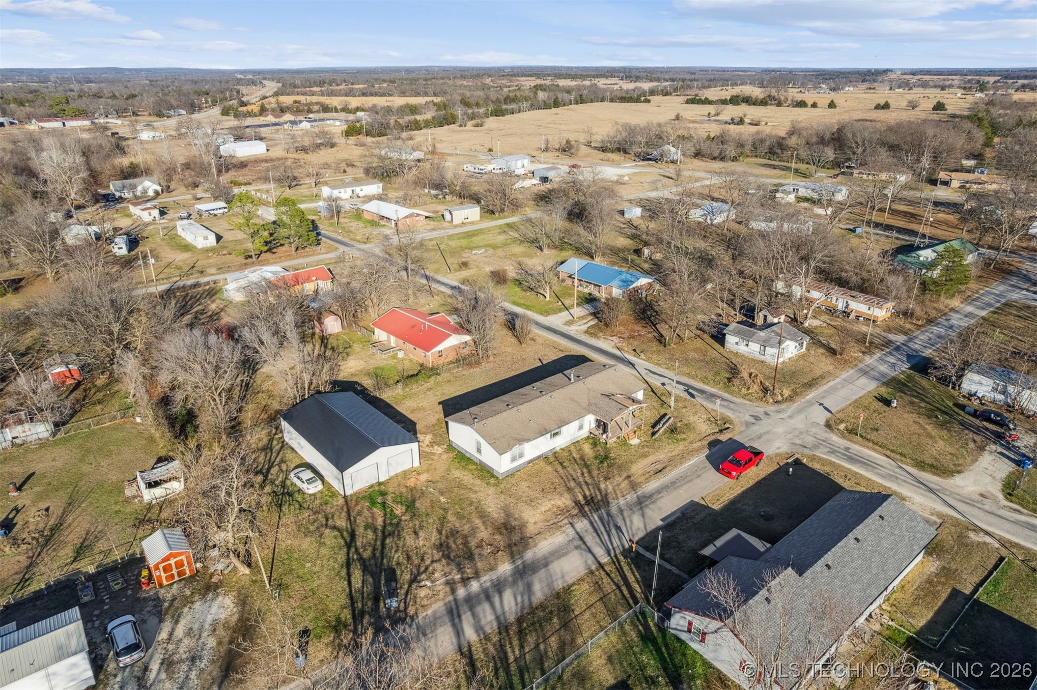 602 E Lexington Avenue Property Photo 5