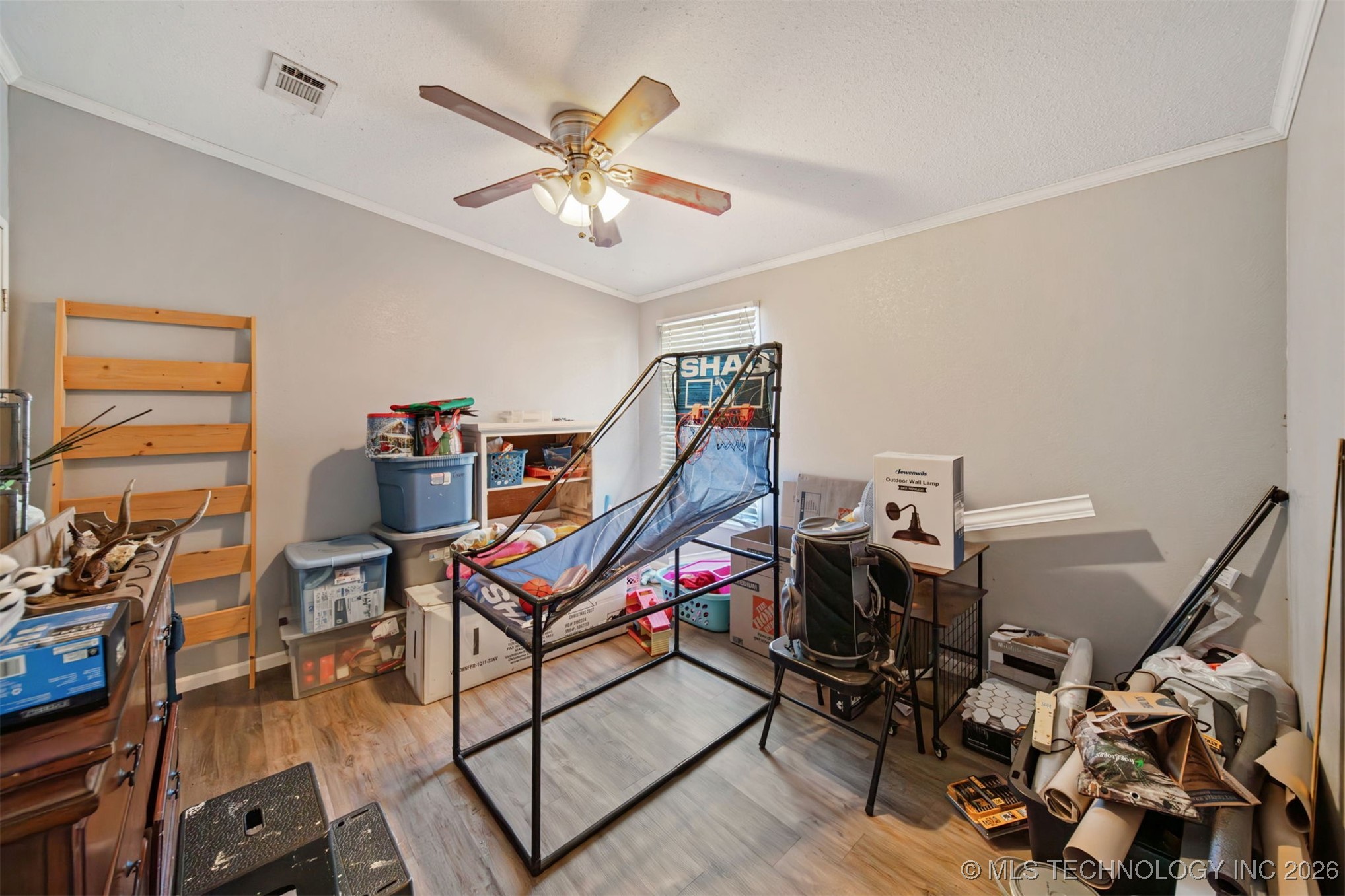 602 E Lexington Avenue Property Photo 25