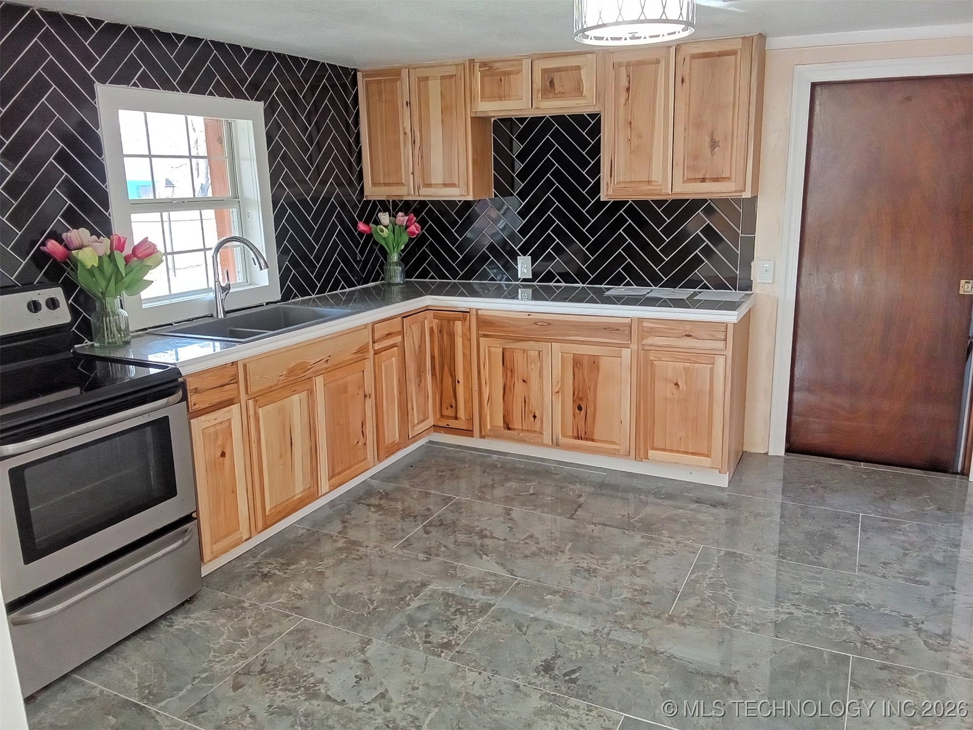 4200 S 30th W Property Photo 9