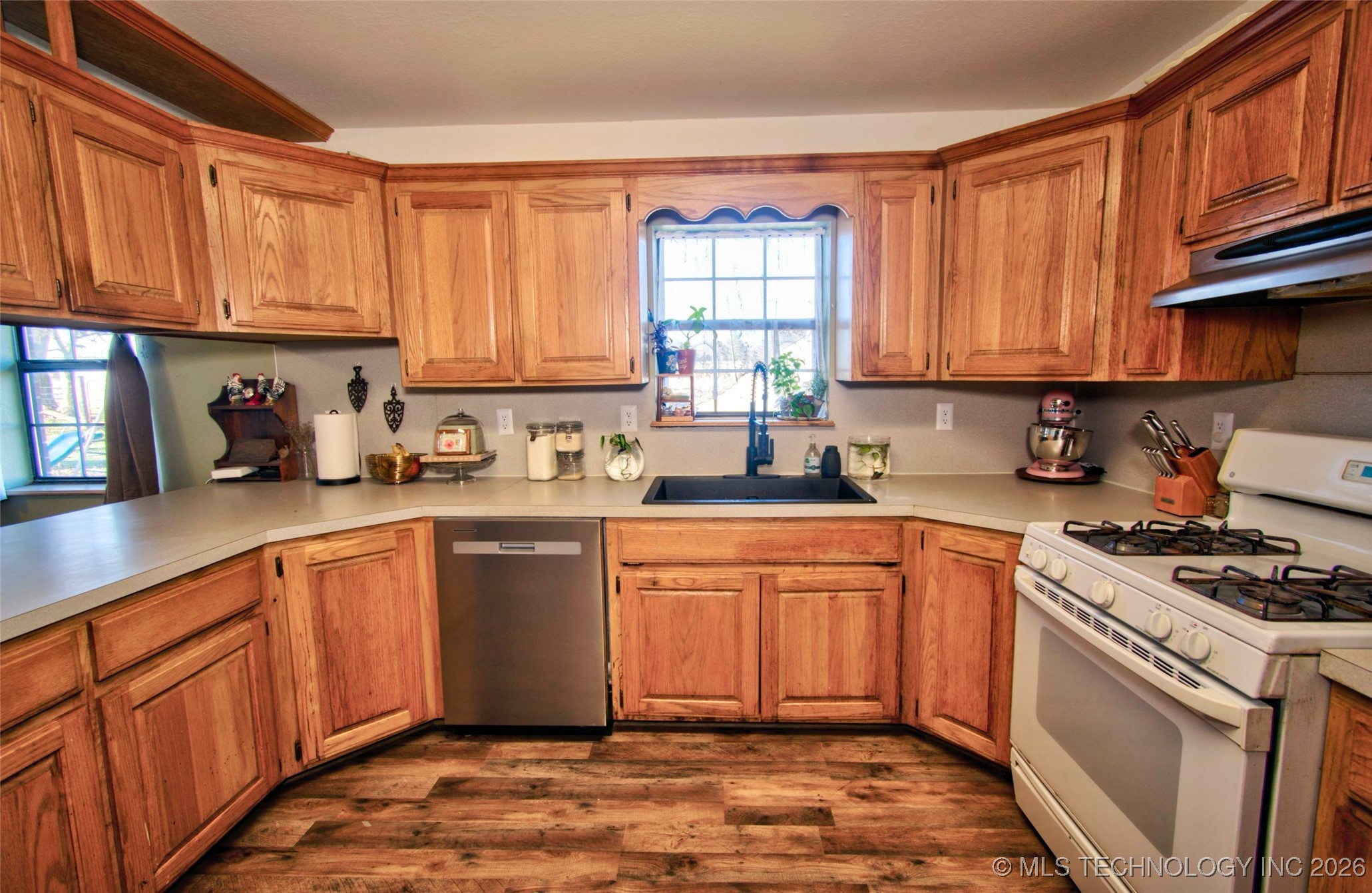 6482 E 133rd St S Property Photo 8