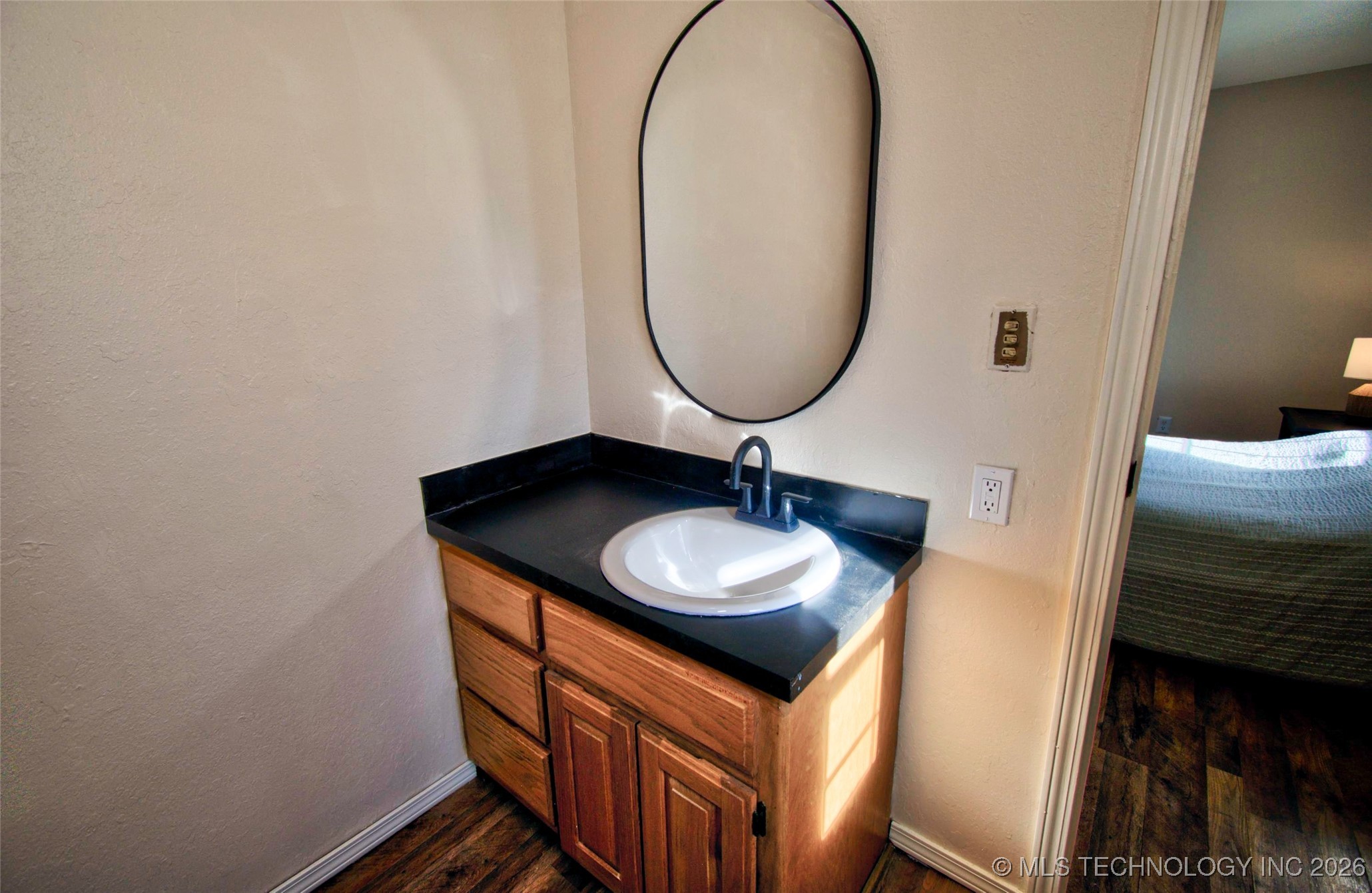 6482 E 133rd St S Property Photo 15