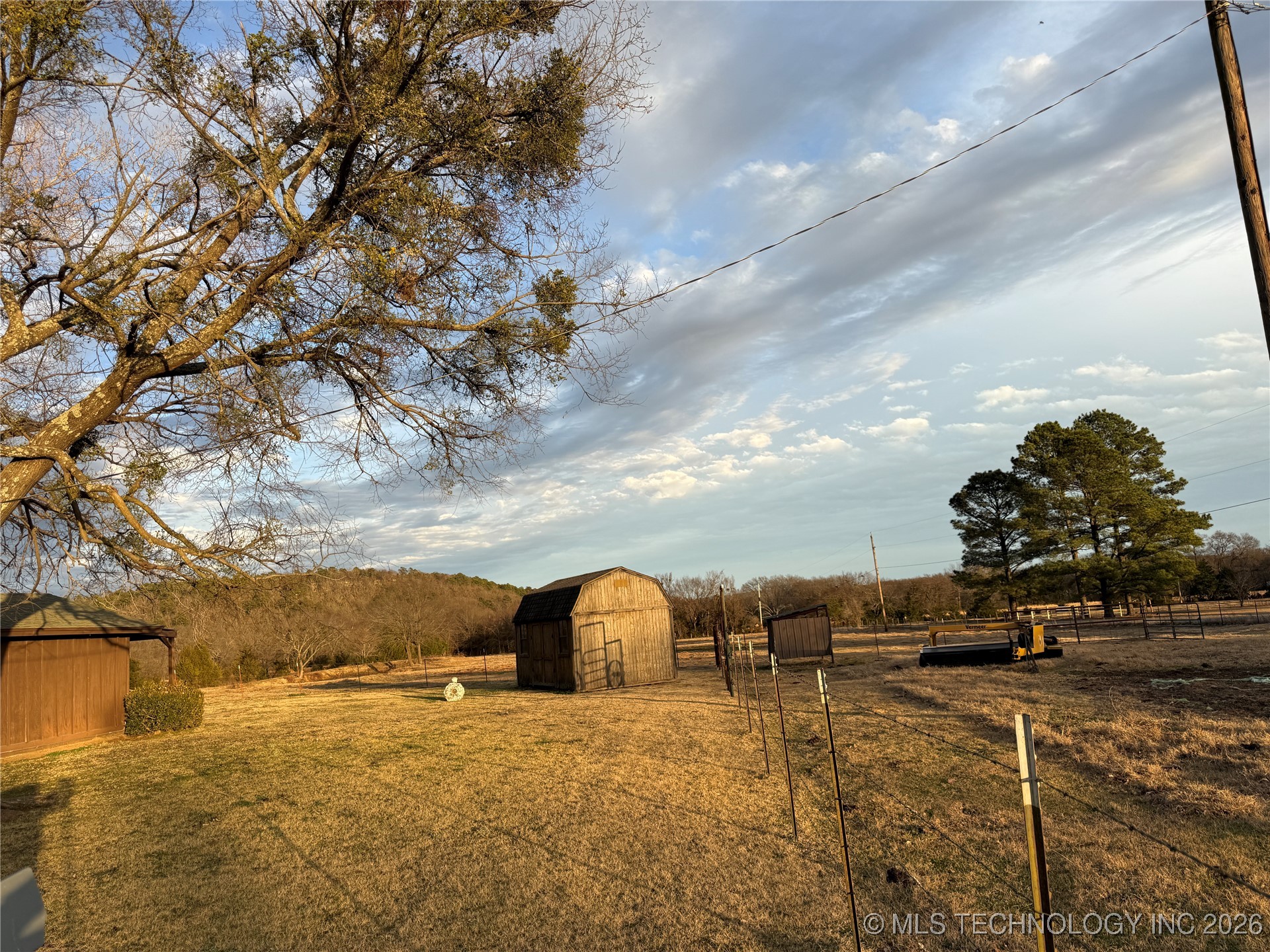 41 Lynnwood Property Photo 8