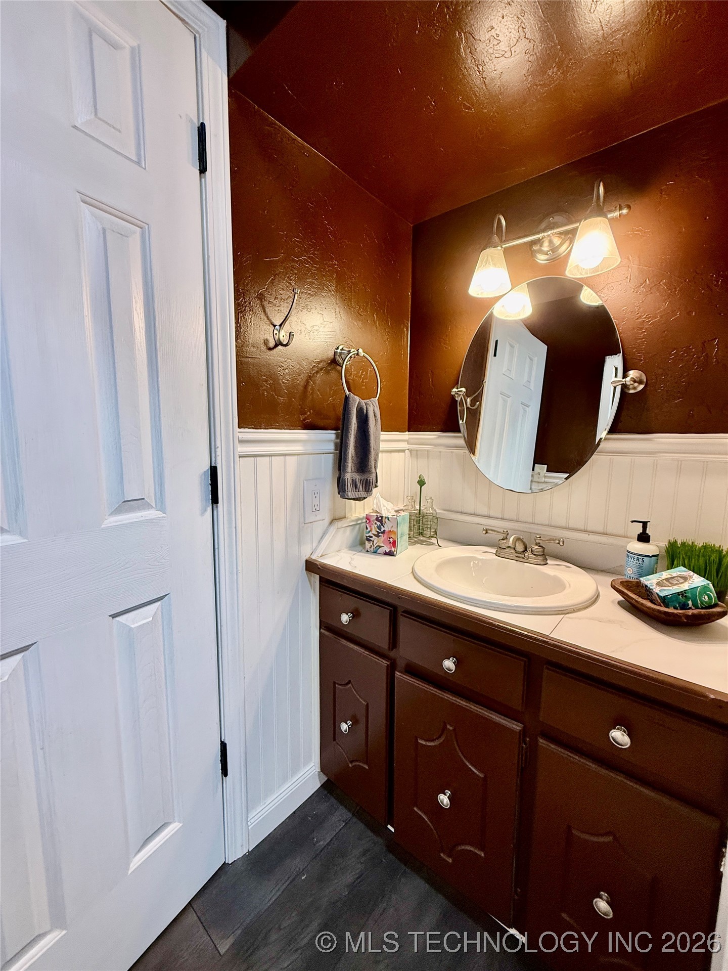 41 Lynnwood Property Photo 48