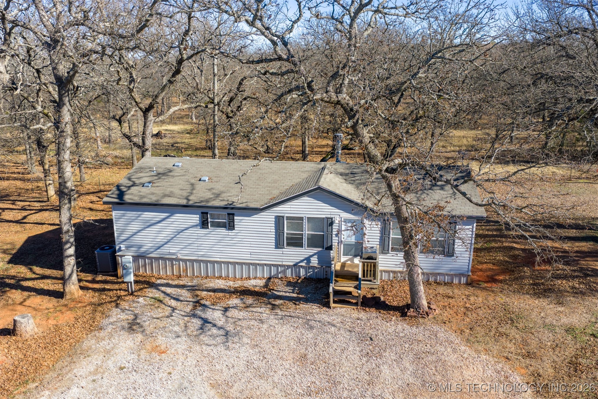 19573 Juanita Lane Property Photo 5