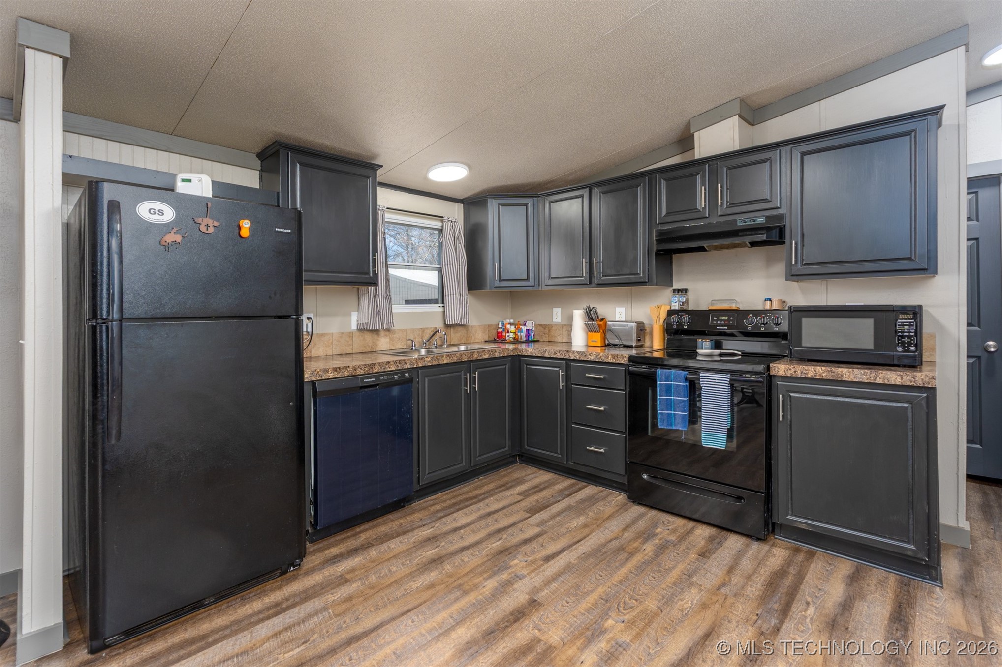 19573 Juanita Lane Property Photo 11