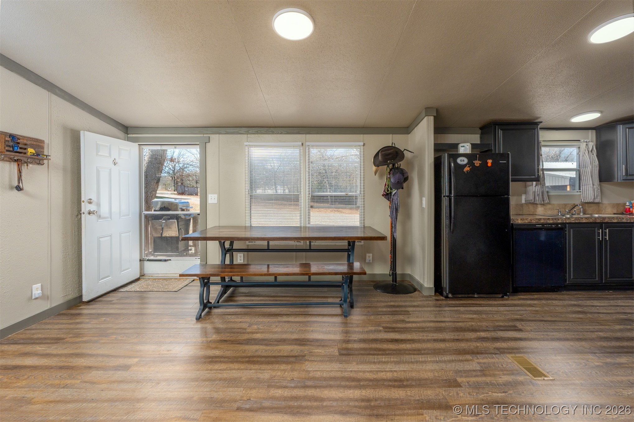 19573 Juanita Lane Property Photo 12