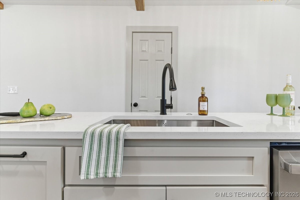 1216 S Canton Avenue Property Photo 13