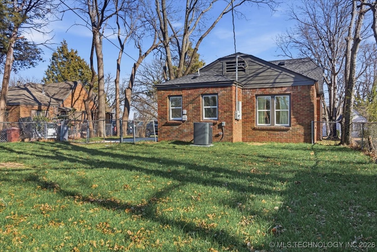 1216 S Canton Avenue Property Photo 23