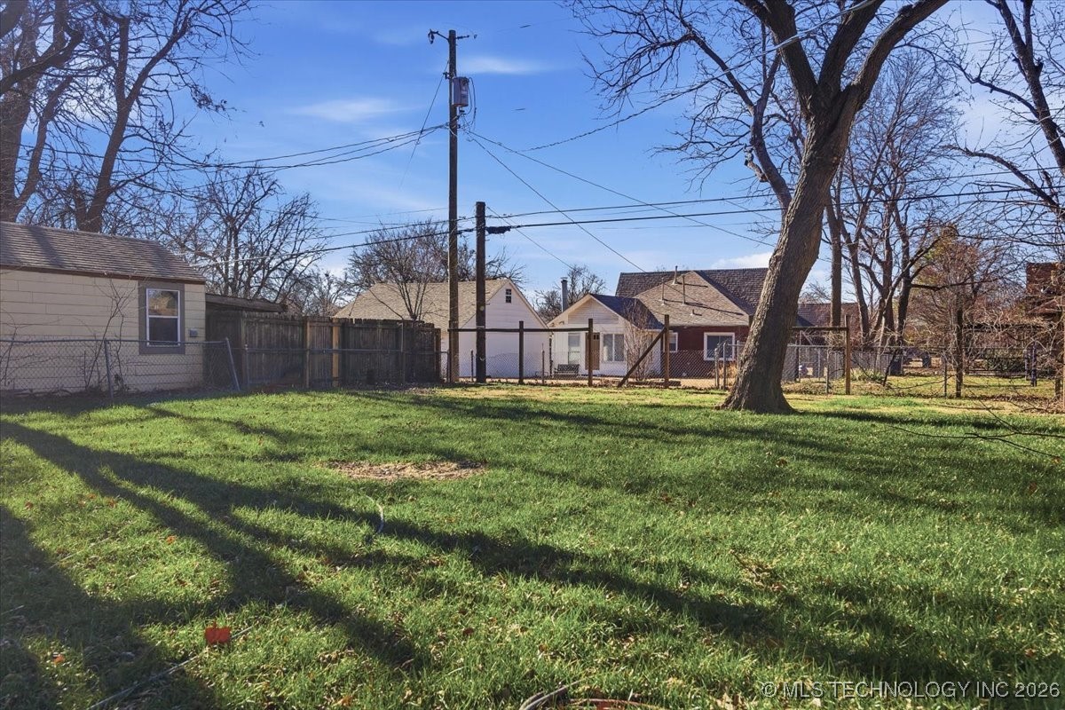 1216 S Canton Avenue Property Photo 24