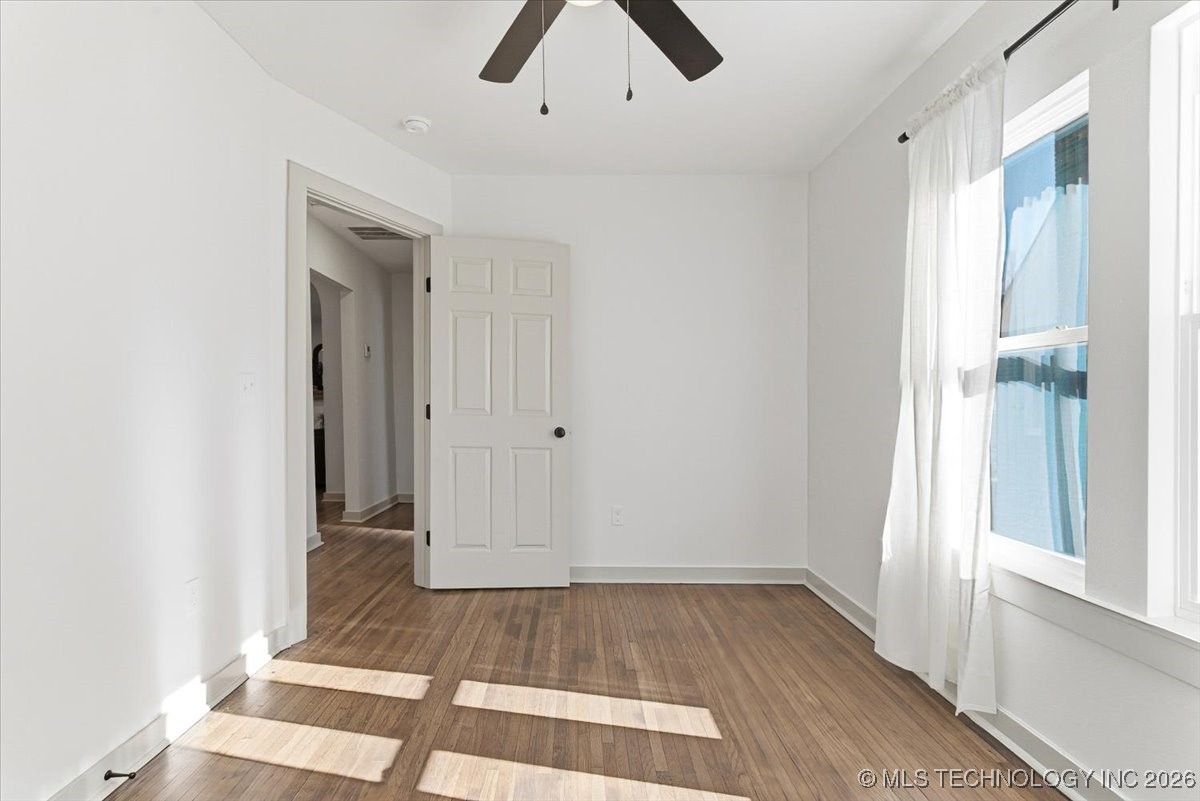 1216 S Canton Avenue Property Photo 26