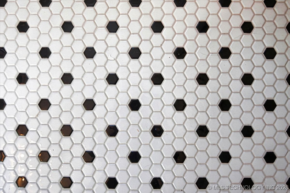 1216 S Canton Avenue Property Photo 30