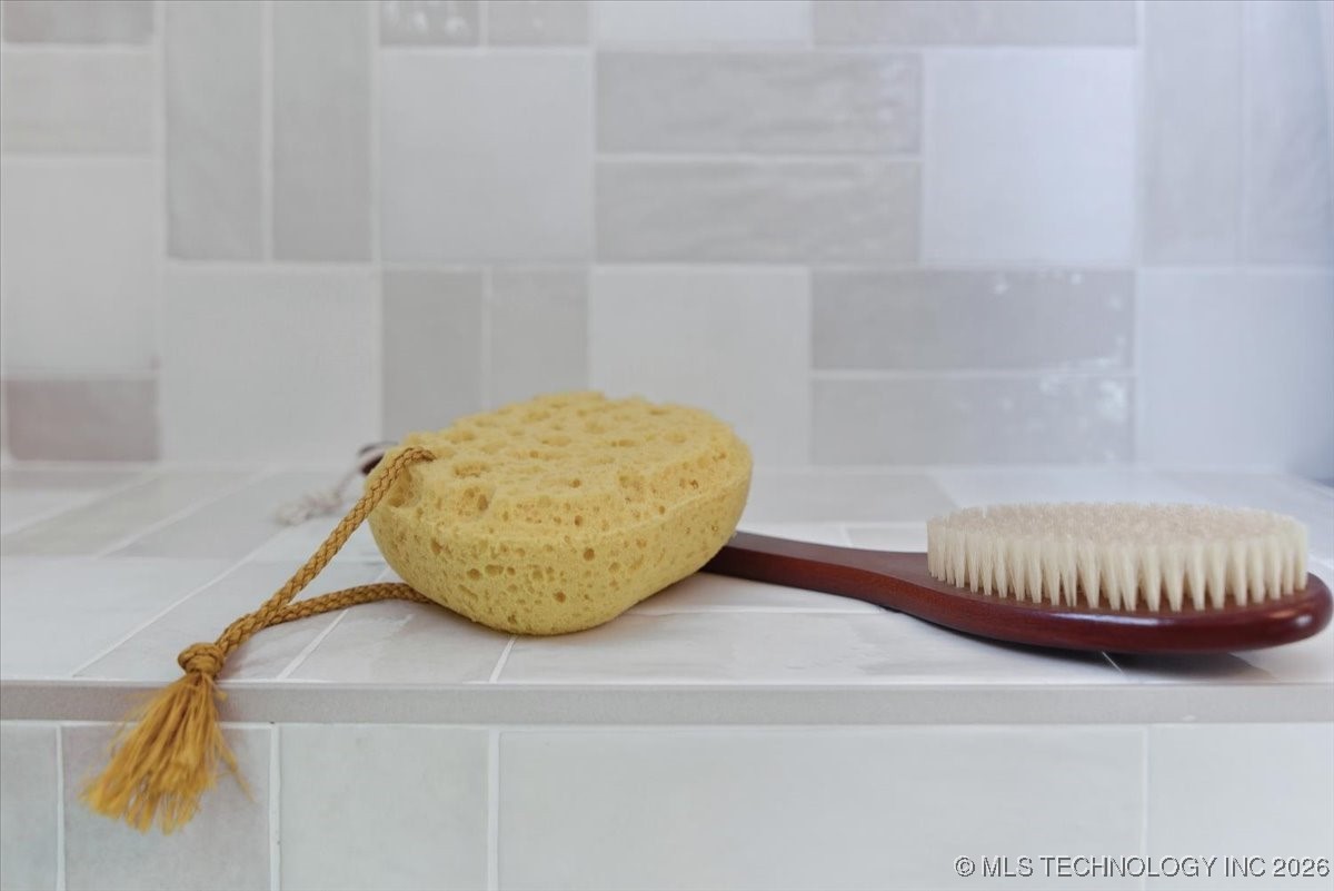 1216 S Canton Avenue Property Photo 32