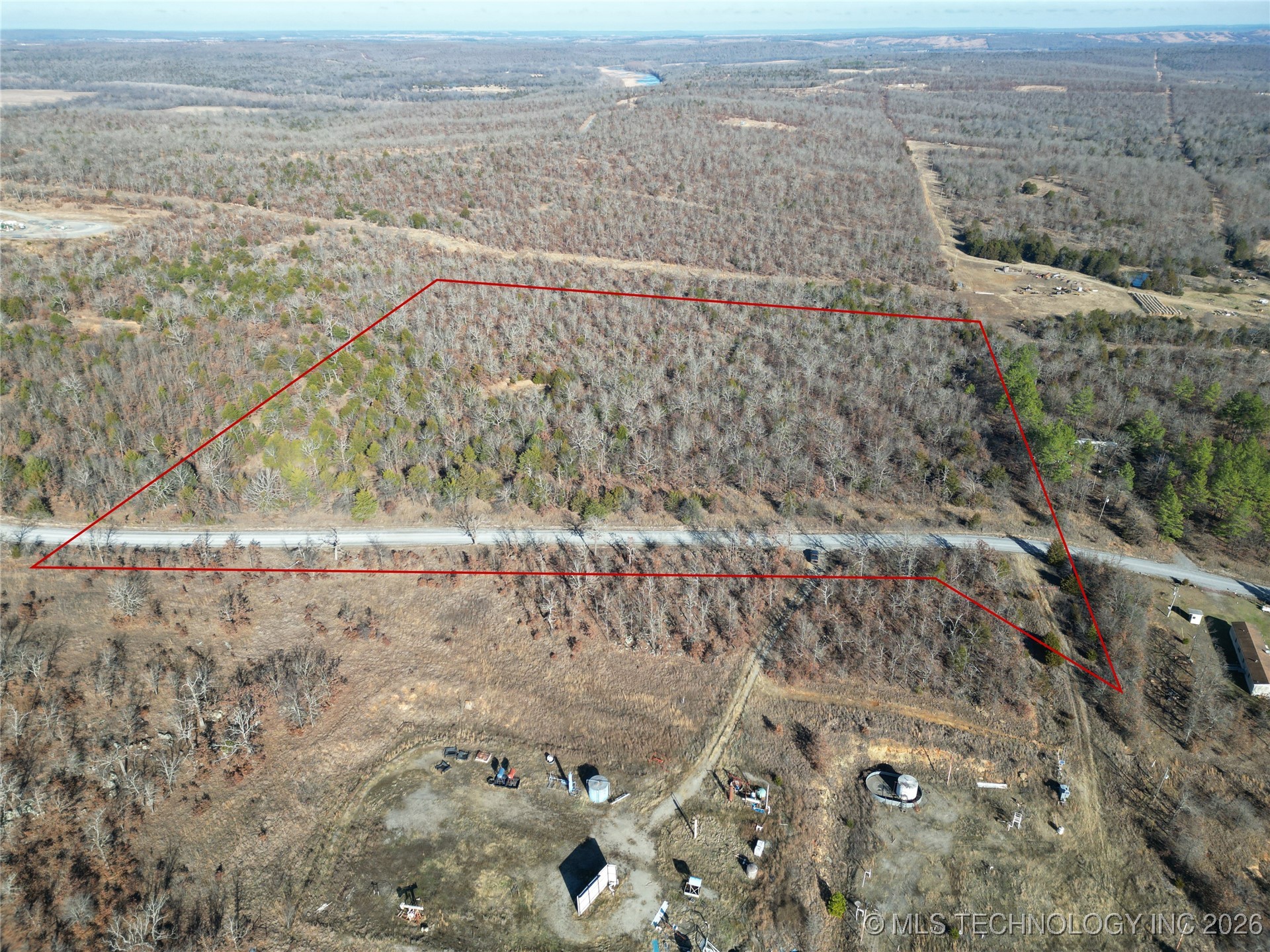 2501 Lott Bottom Property Photo 4