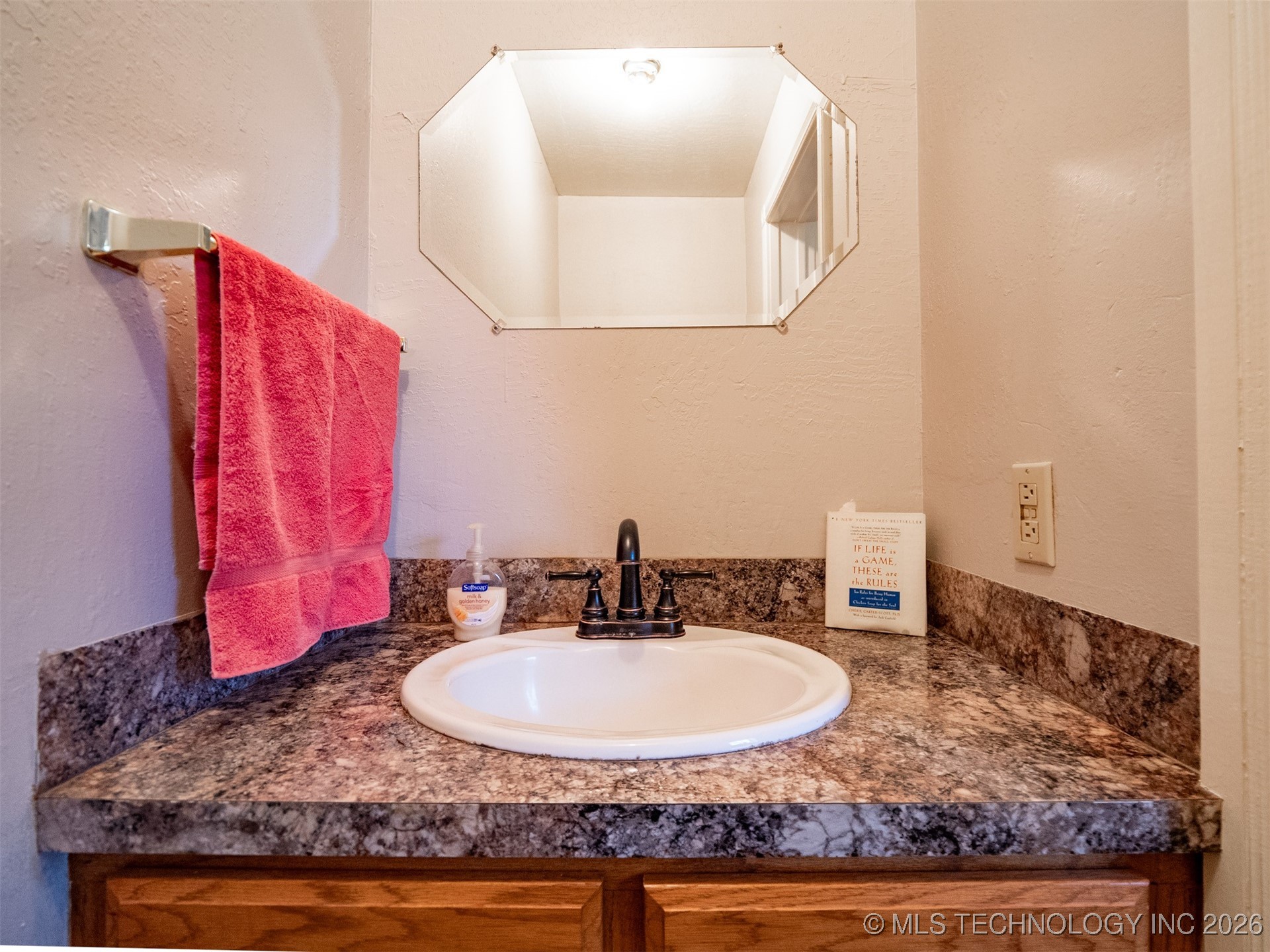 753 Glover Road Property Photo 16