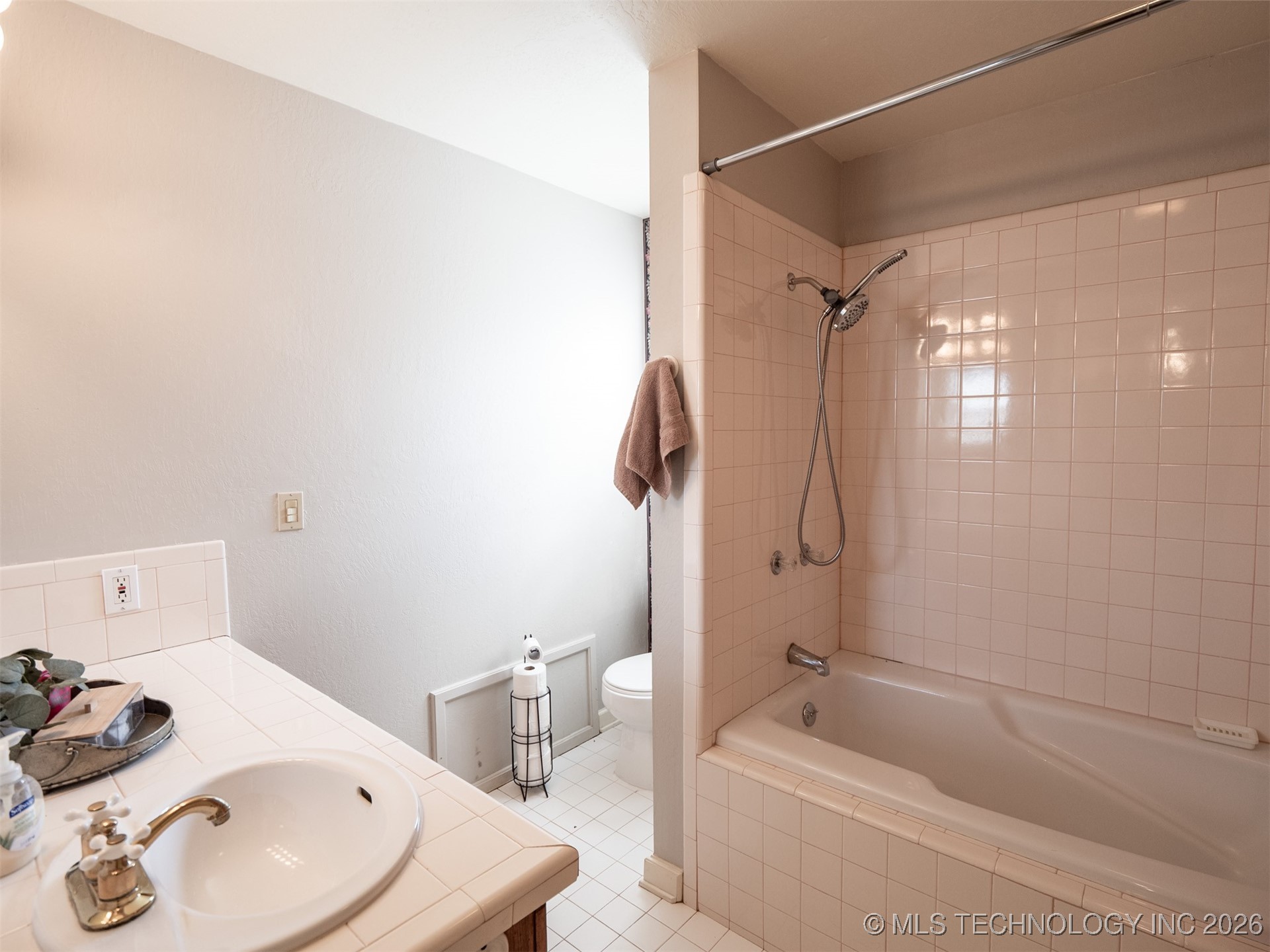 753 Glover Road Property Photo 35