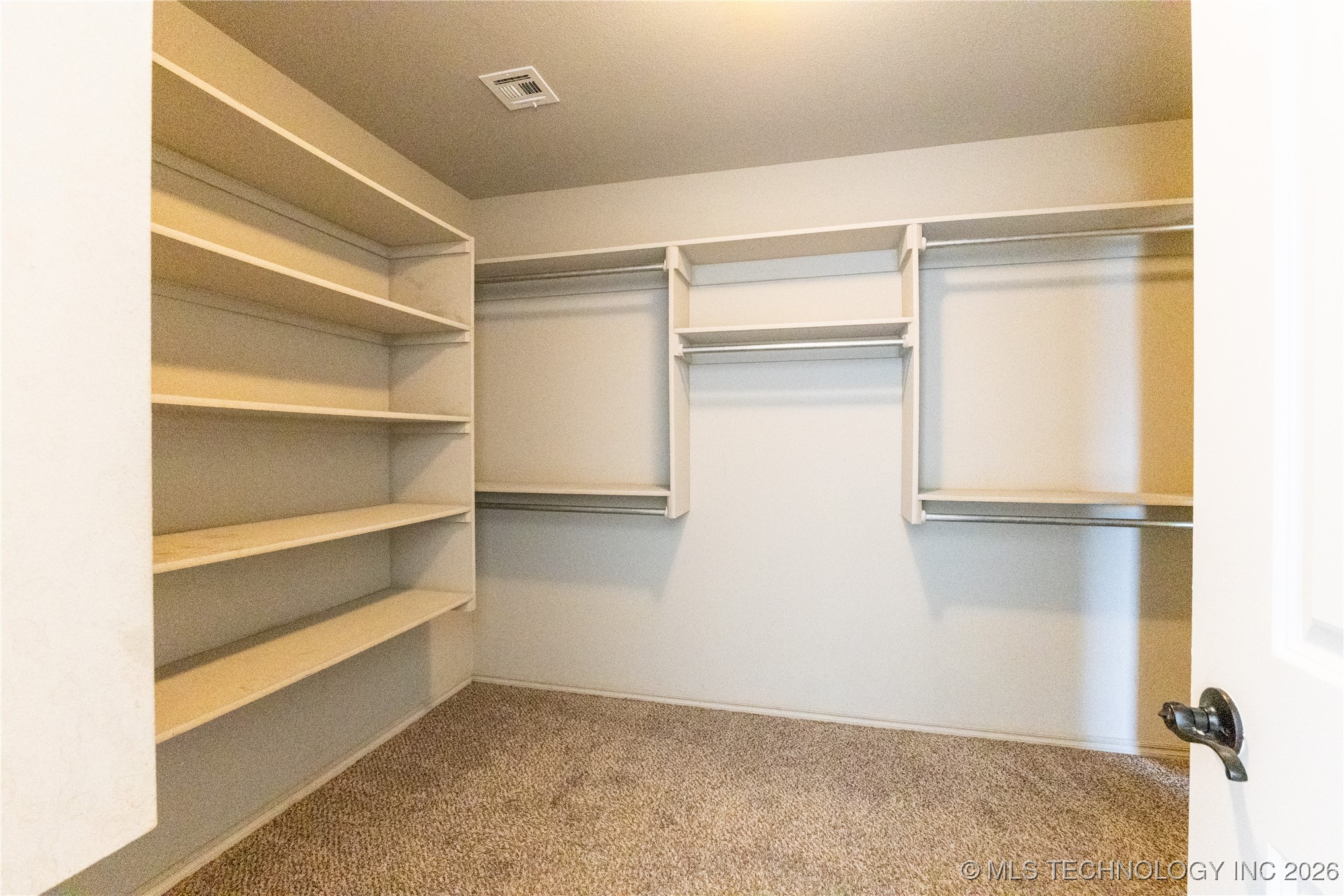 1301 W Elmira Place Property Photo 24