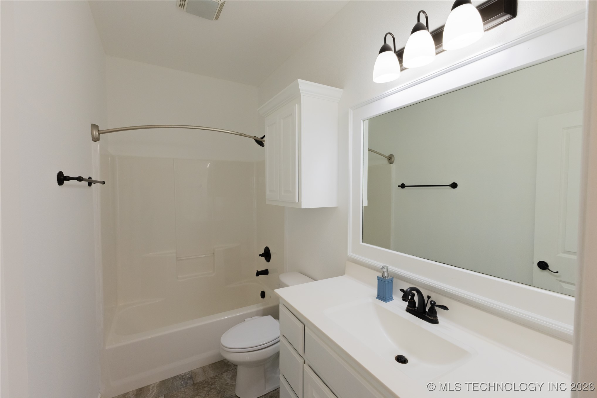 1301 W Elmira Place Property Photo 27