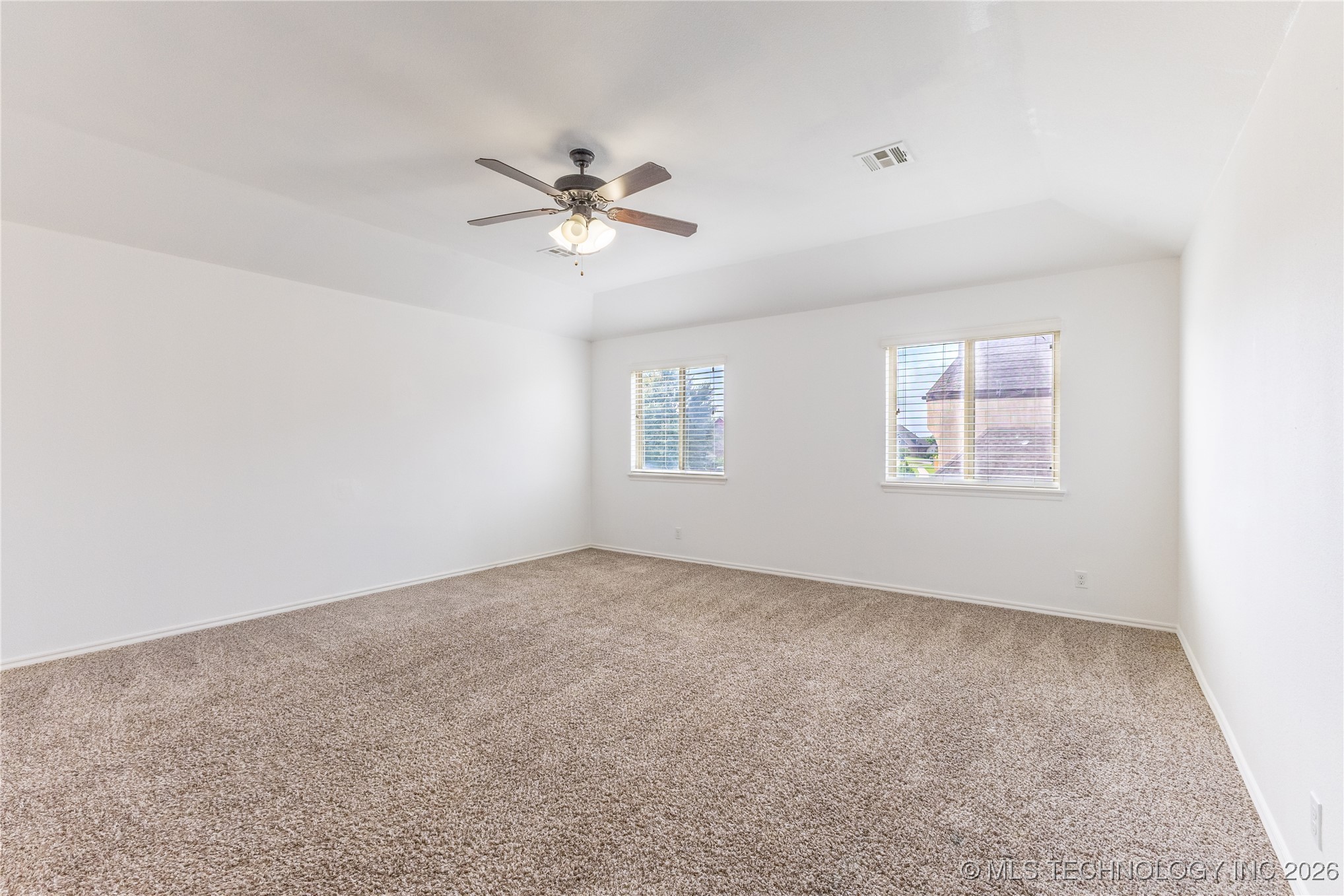 1301 W Elmira Place Property Photo 34