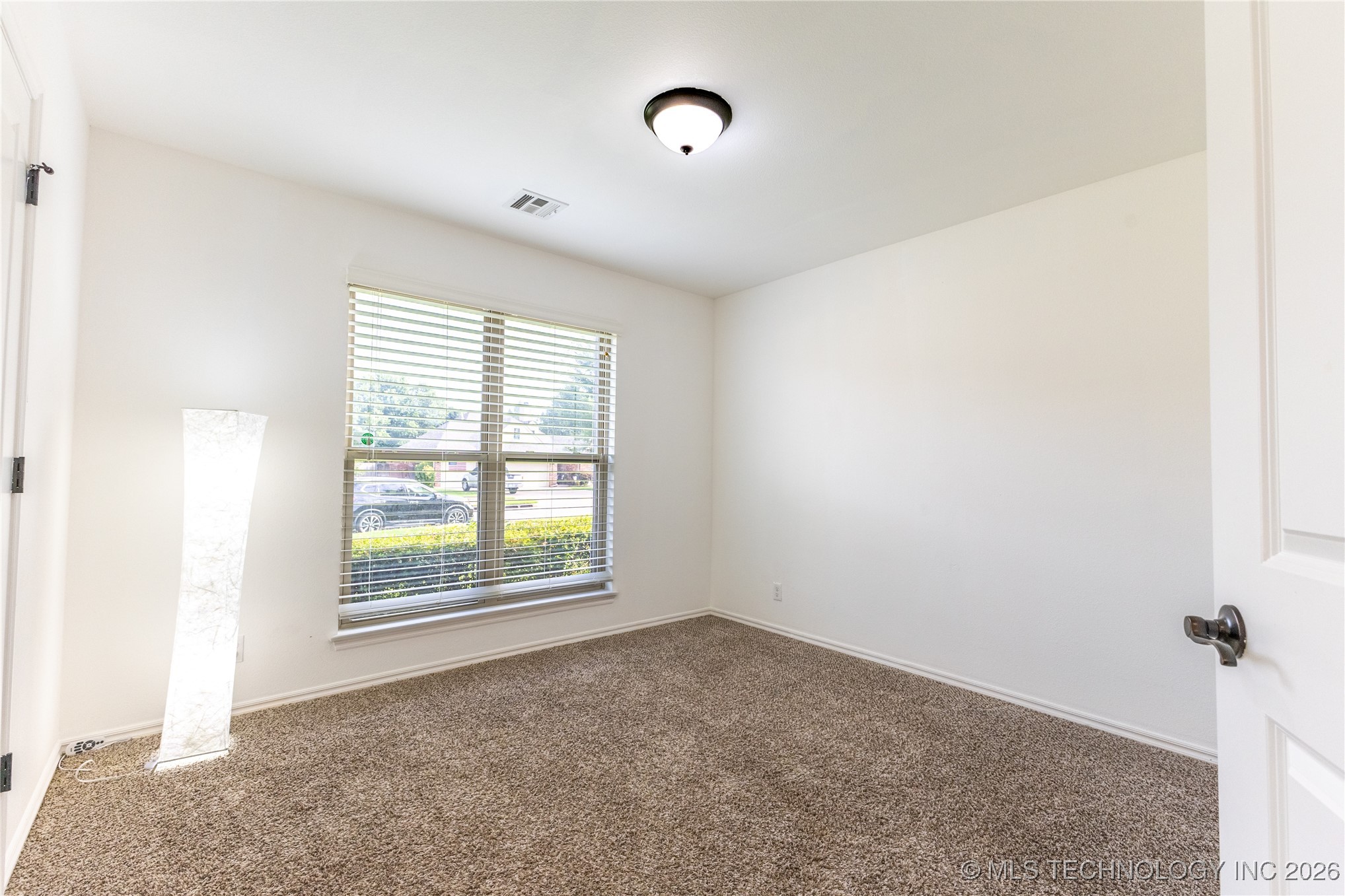 1301 W Elmira Place Property Photo 38