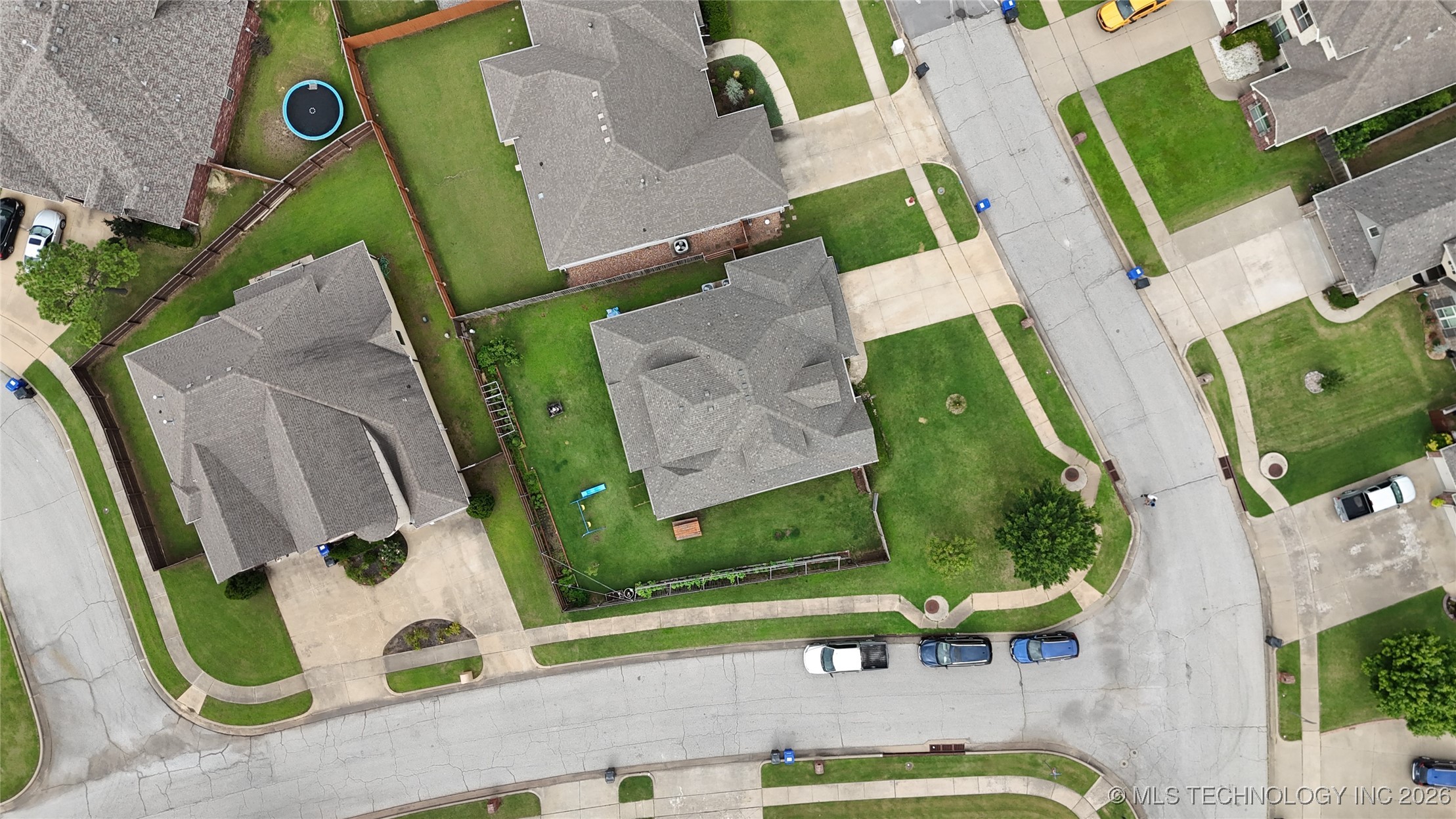 1301 W Elmira Place Property Photo 47