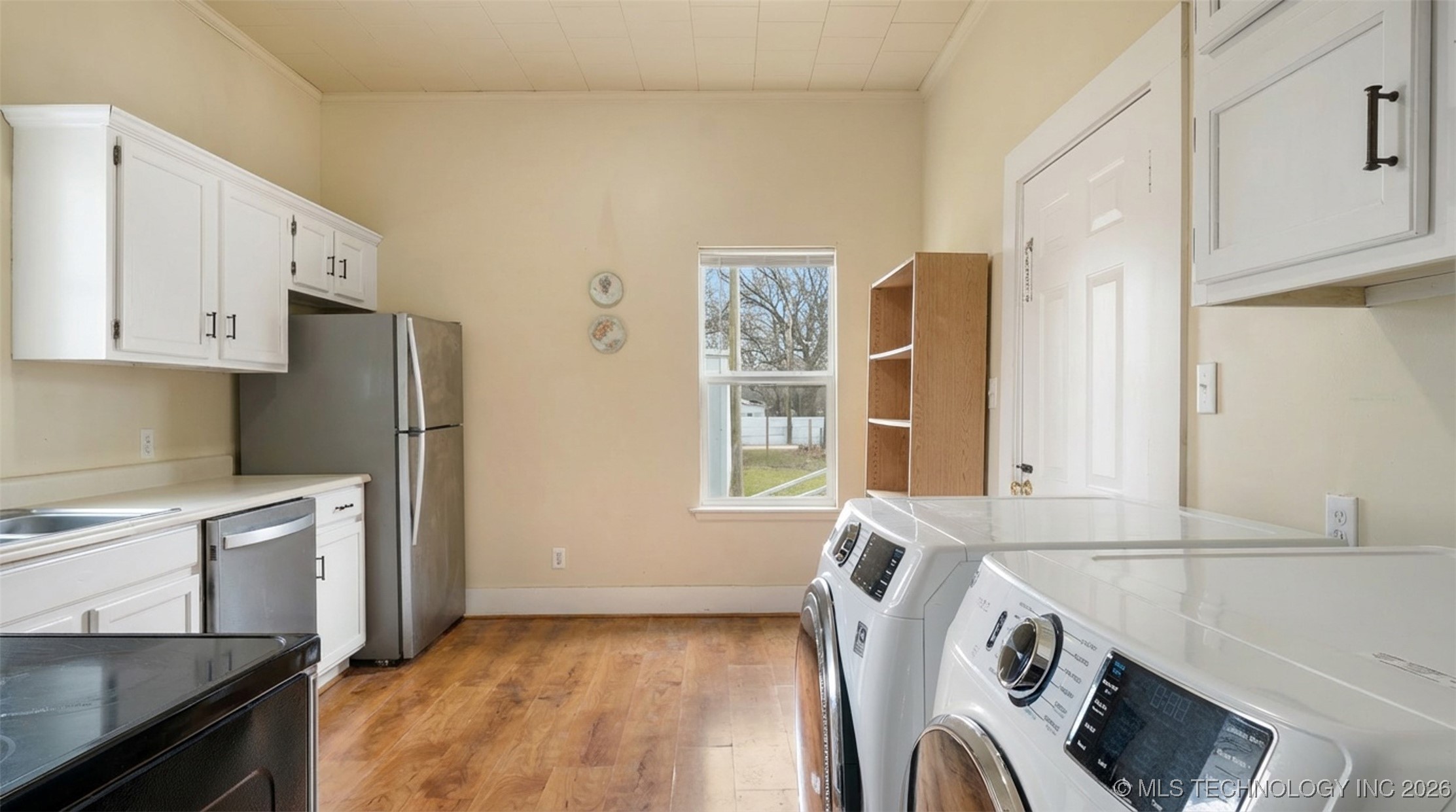 460 N Gunter Property Photo 14