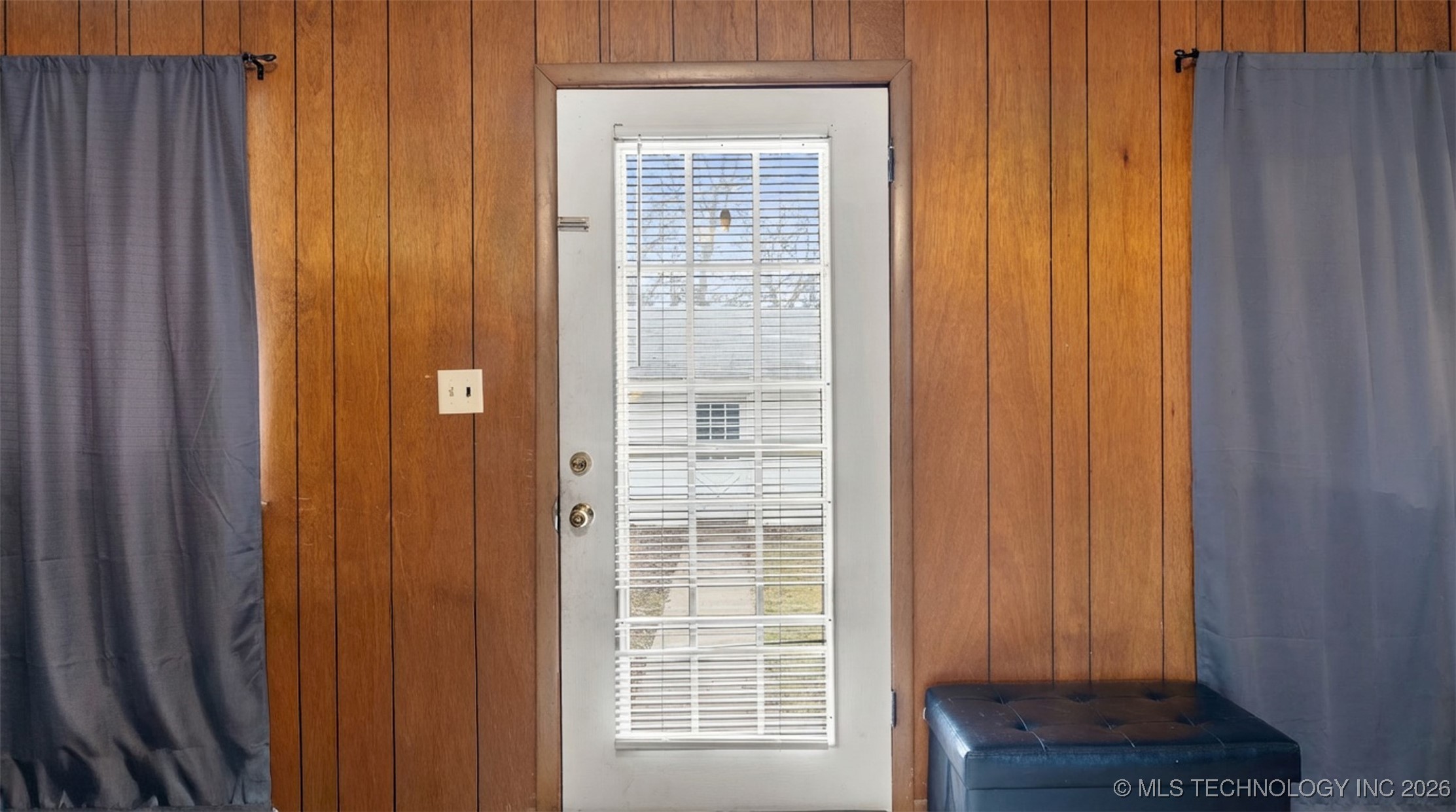 460 N Gunter Property Photo 18