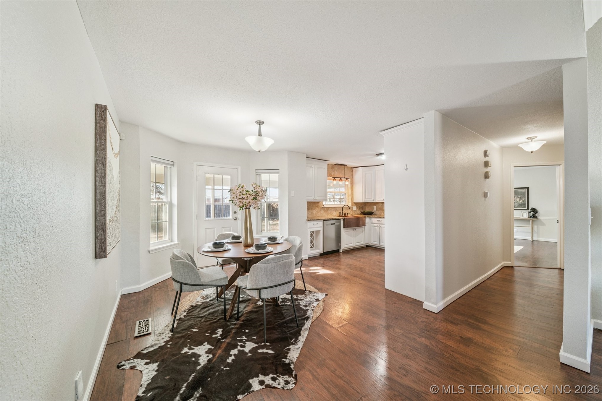 7710 N 132nd East Avenue Property Photo 6