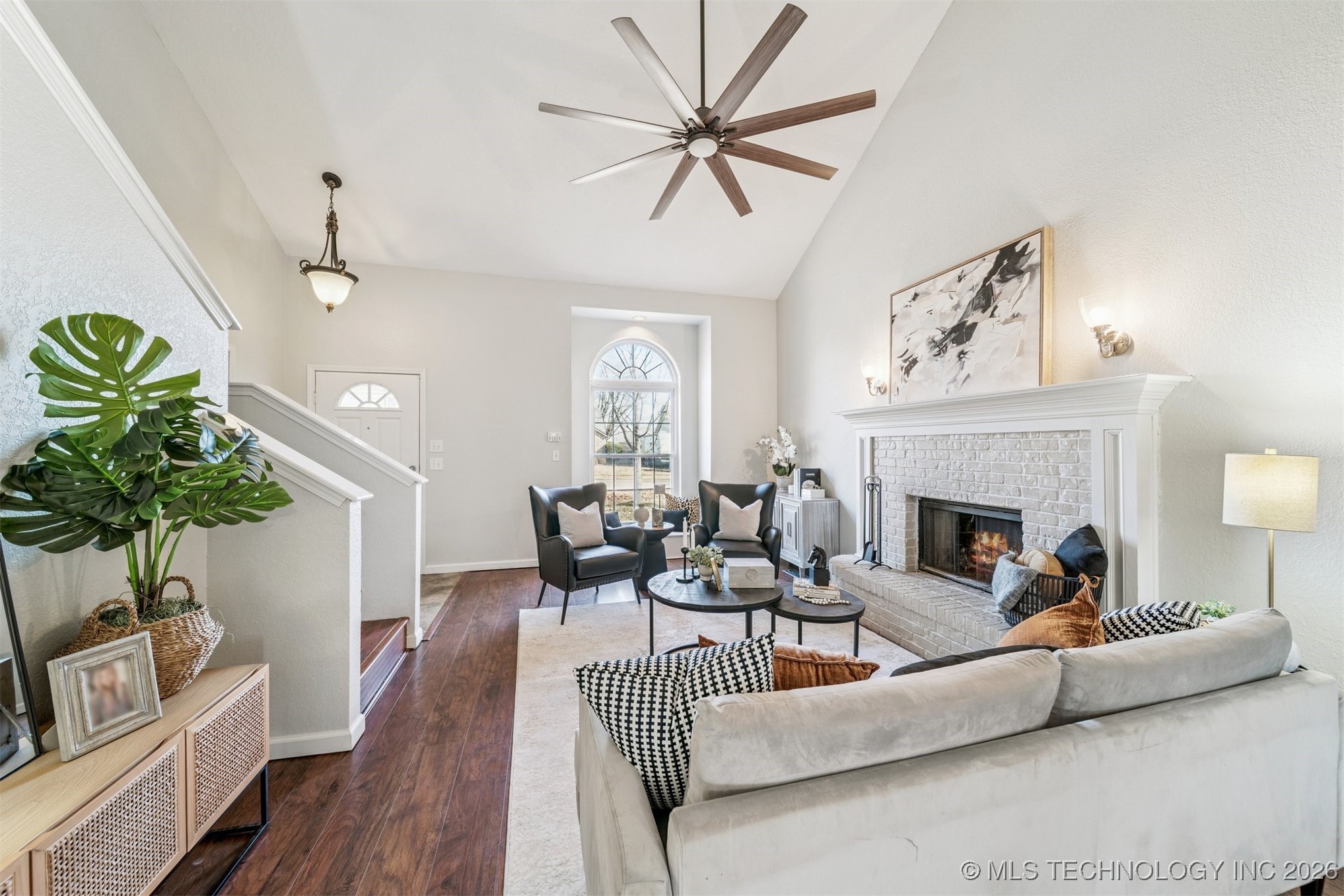 7710 N 132nd East Avenue Property Photo 7