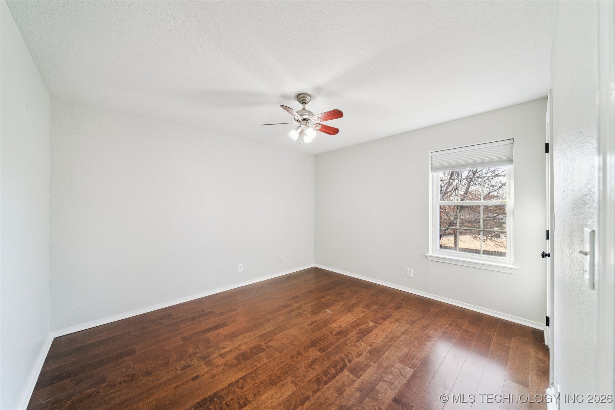 7710 N 132nd East Avenue Property Photo 25