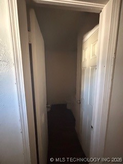 1920 S Phoenix Avenue Property Photo 3