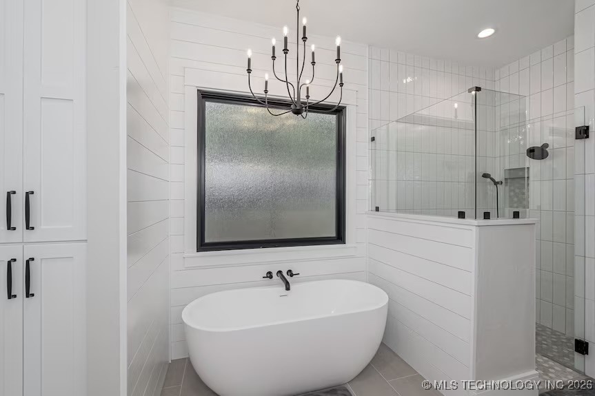 12427 Atlantic Drive Property Photo 13