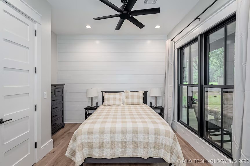 12427 Atlantic Drive Property Photo 16