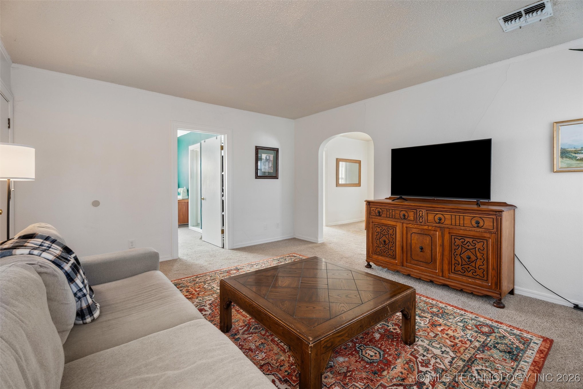 721 S Creek Avenue Property Photo 10