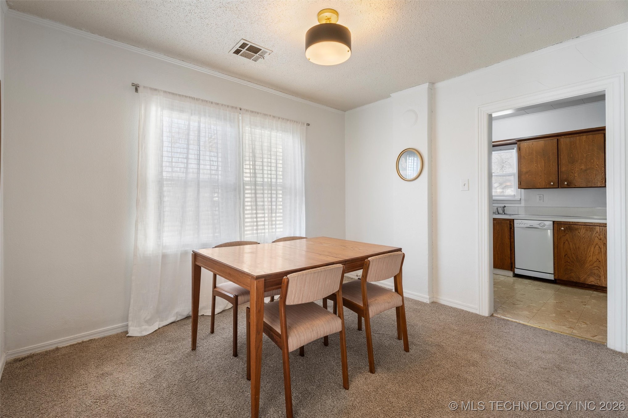 721 S Creek Avenue Property Photo 19