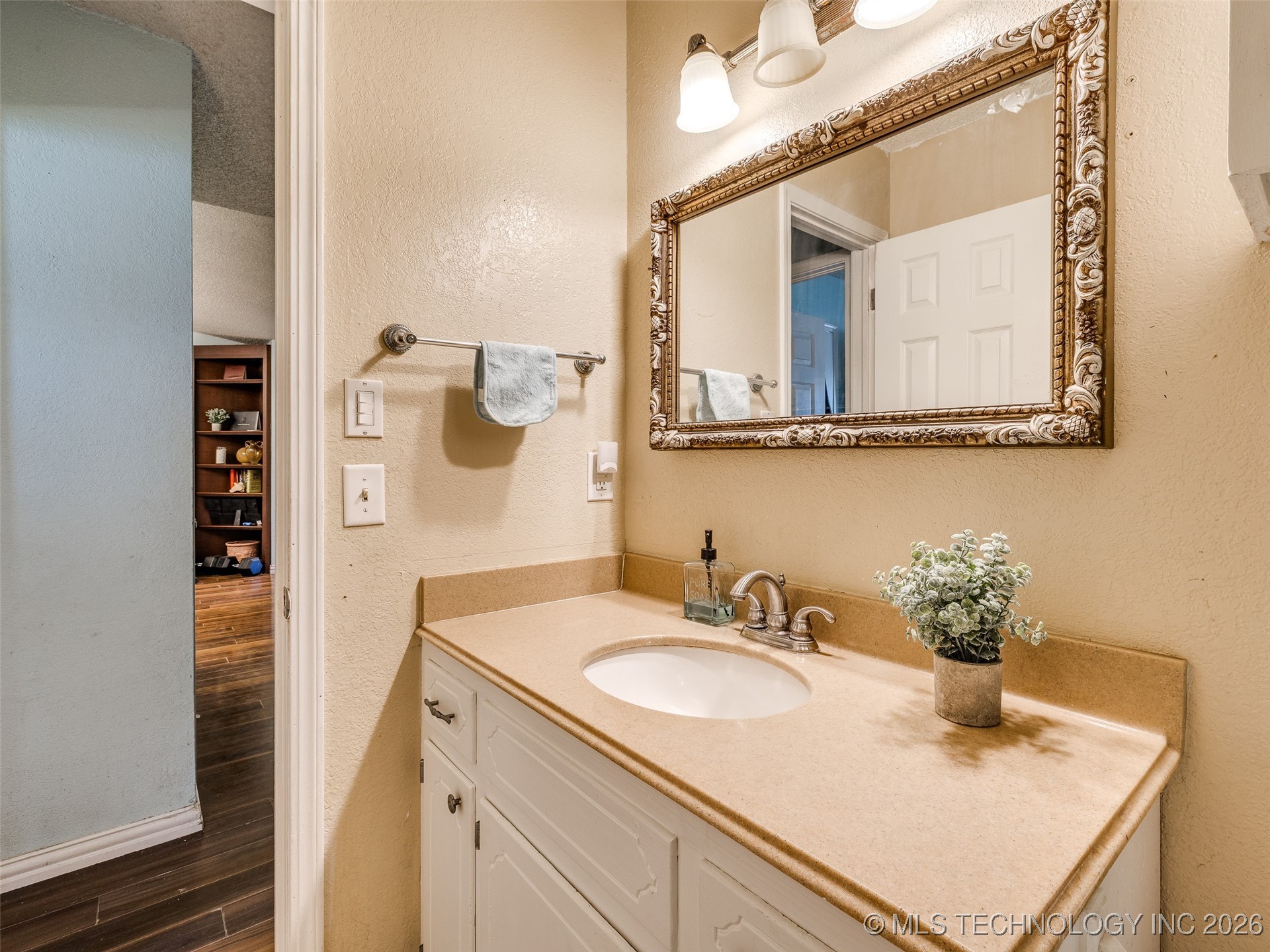 8804 E 134th Street S Property Photo 27