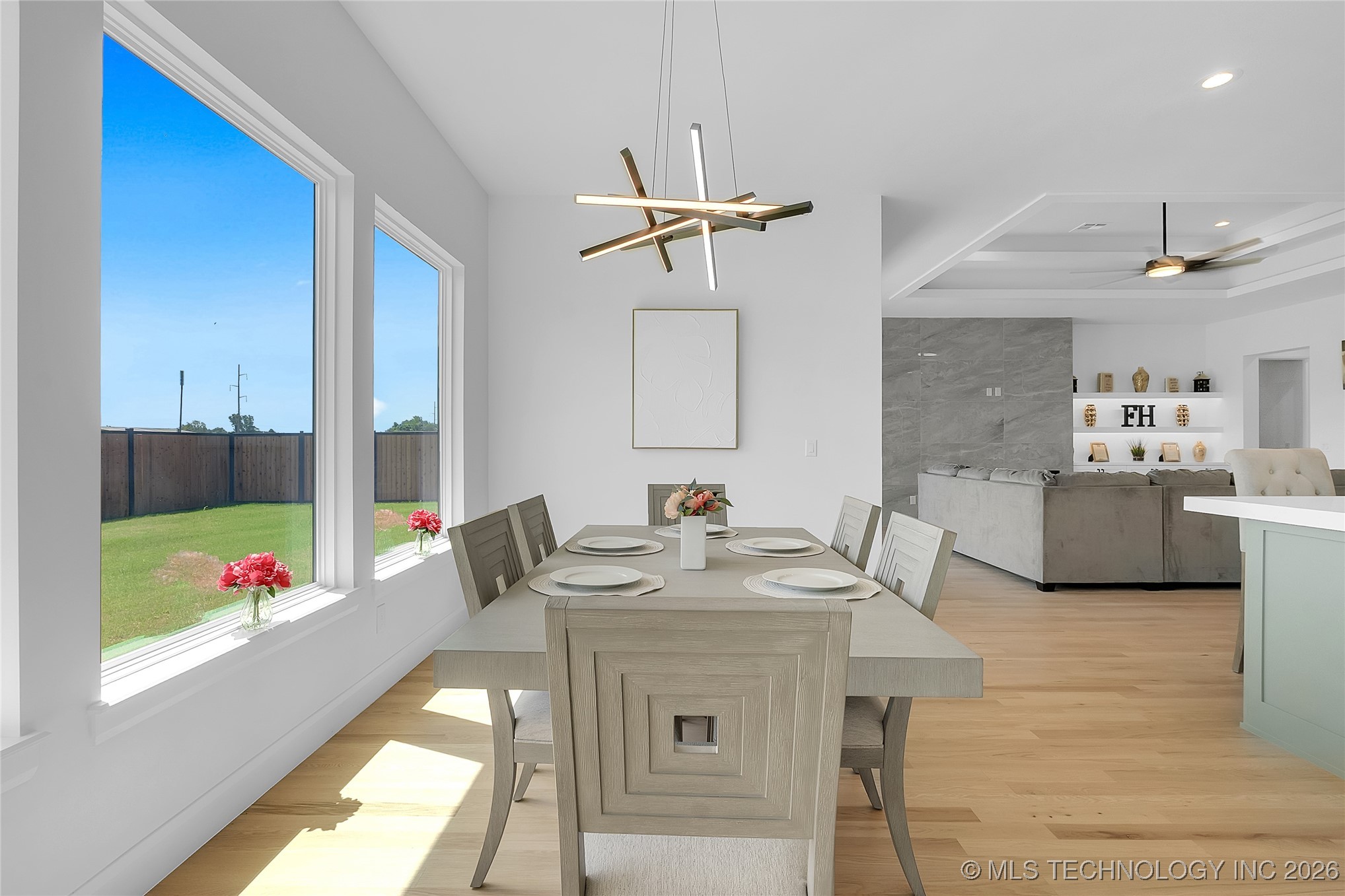 12005 S Vandalia Avenue Property Photo 18