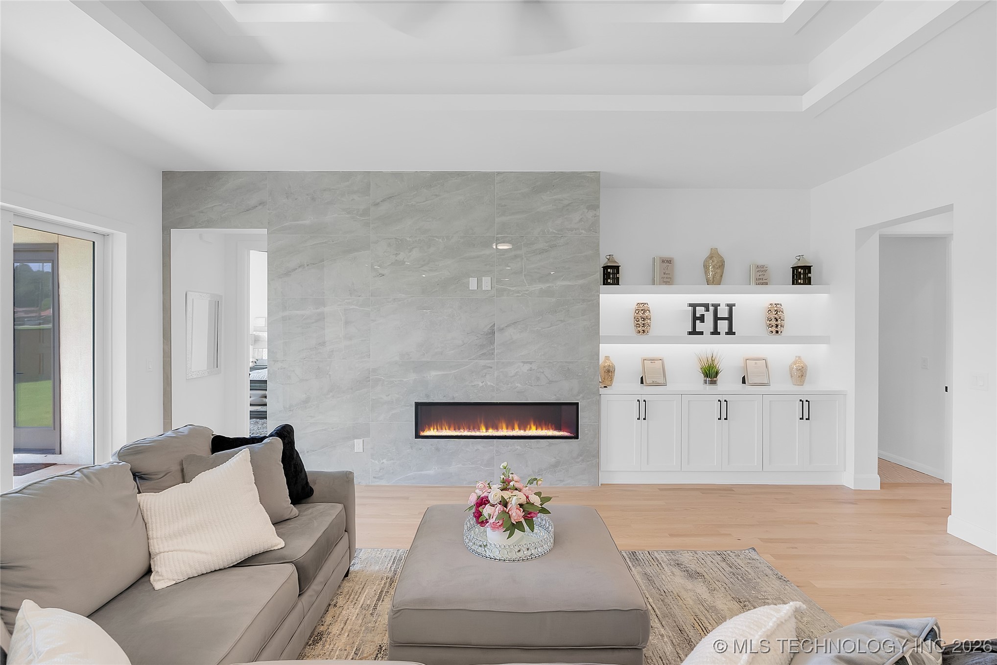 12005 S Vandalia Avenue Property Photo 26