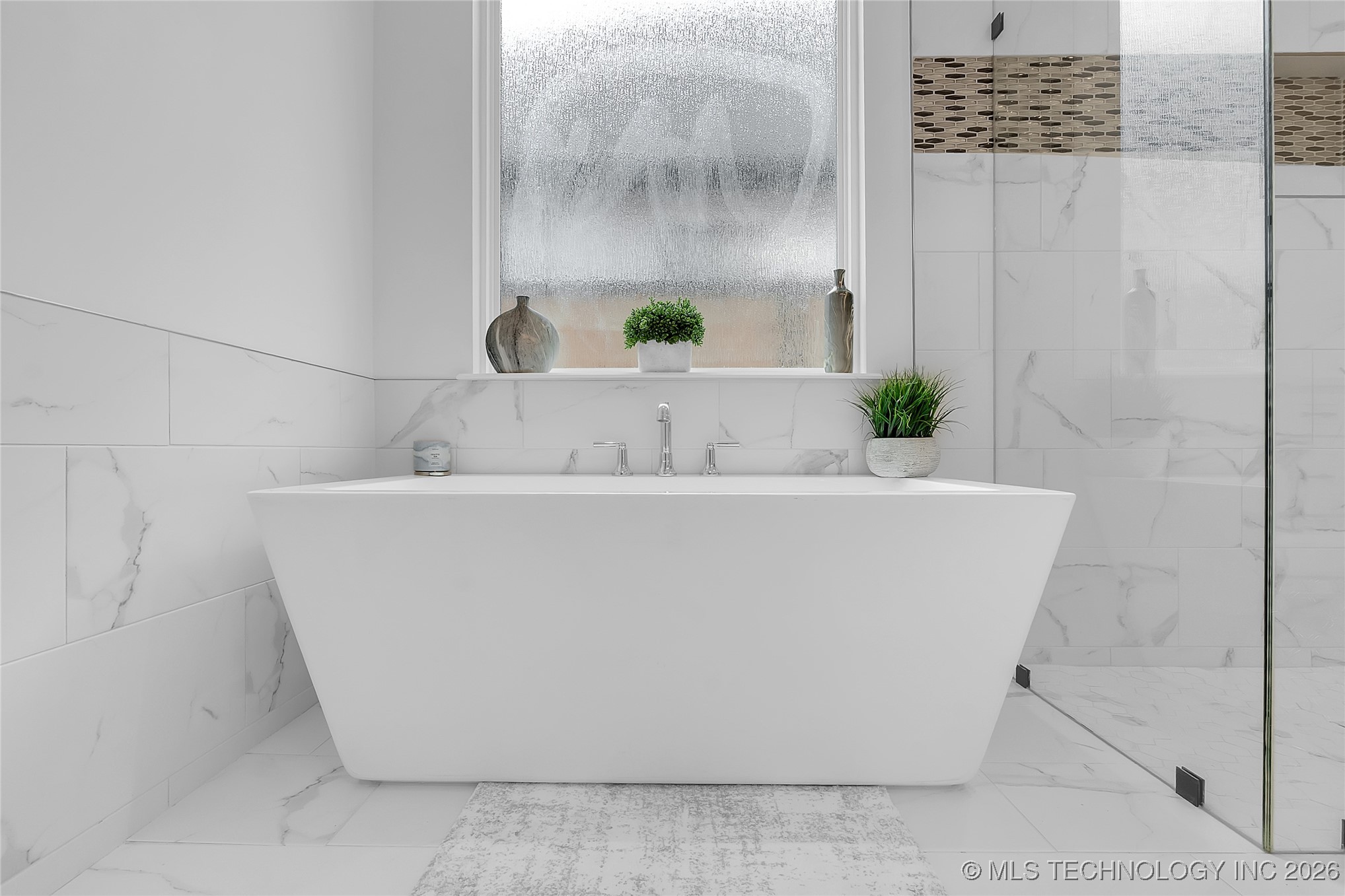 12005 S Vandalia Avenue Property Photo 36