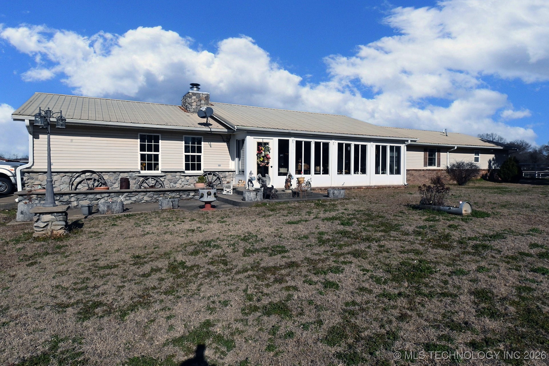 105935 S 4665 Road Property Photo 3