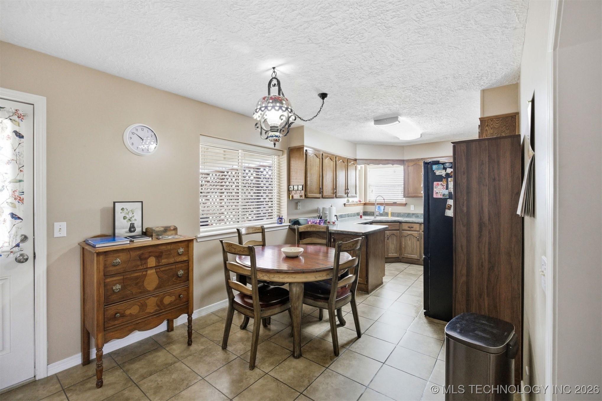 8329 N 118th East Avenue Property Photo 14