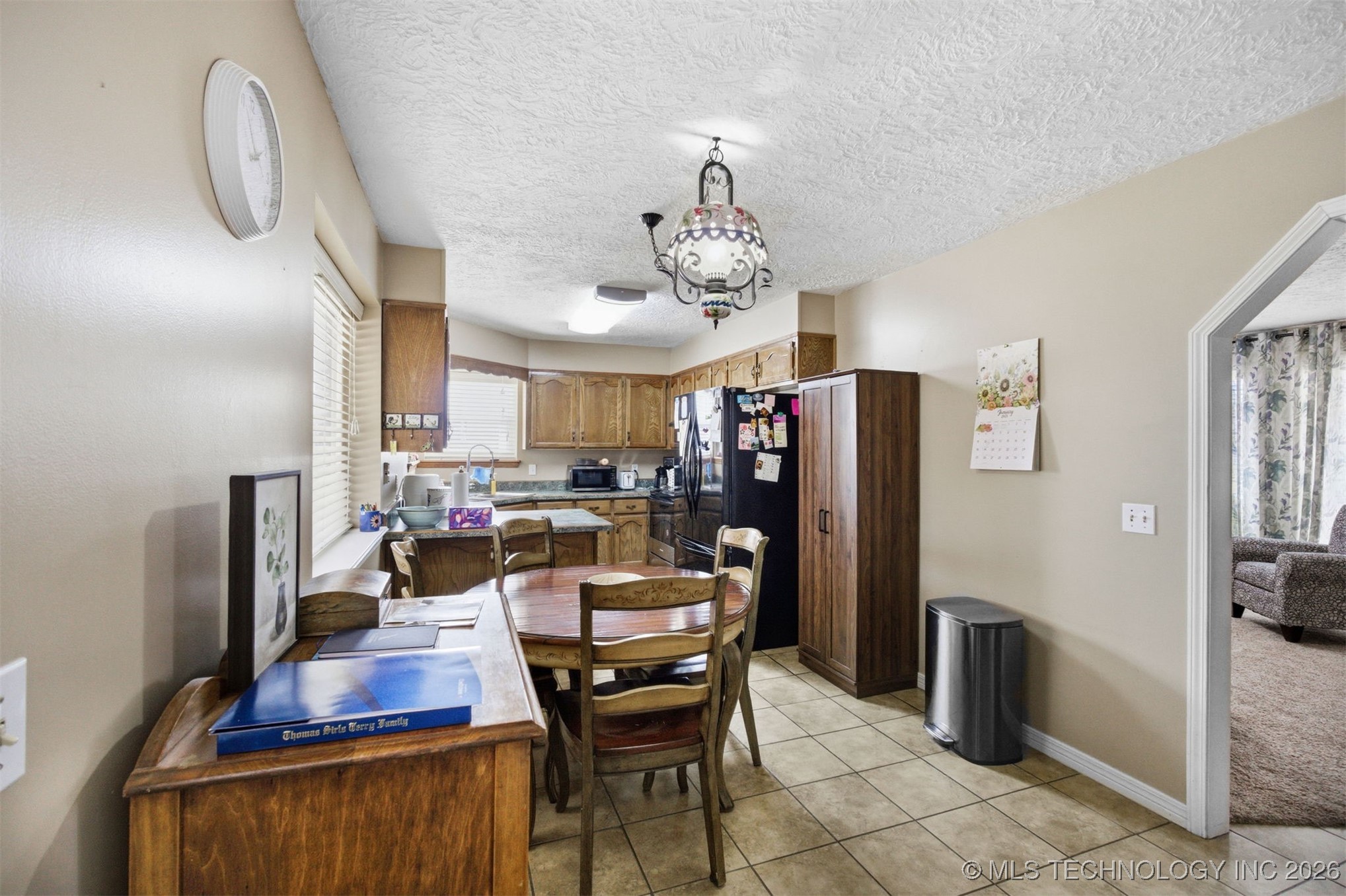 8329 N 118th East Avenue Property Photo 15