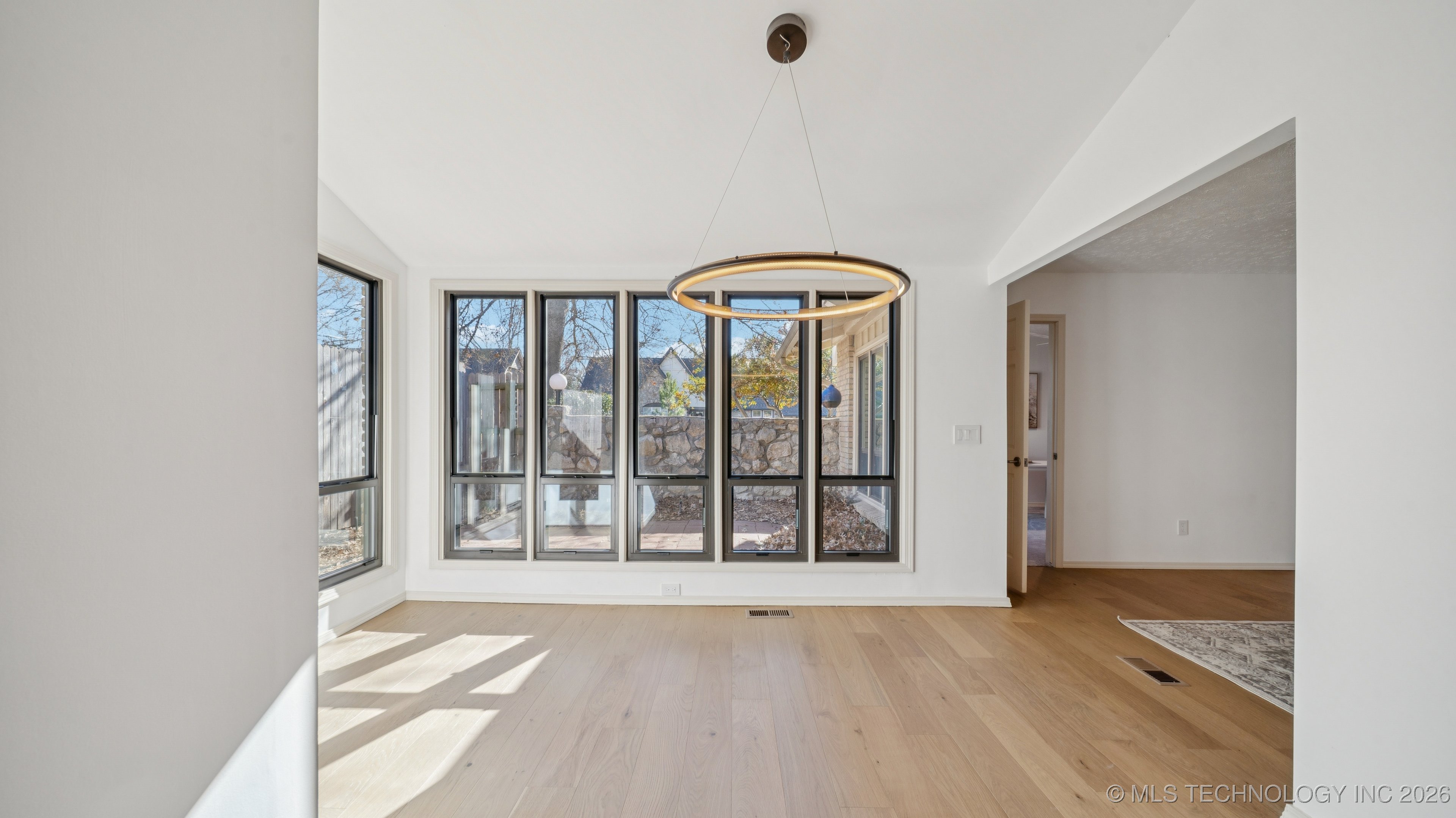 2943 E 56th Place Property Photo 14