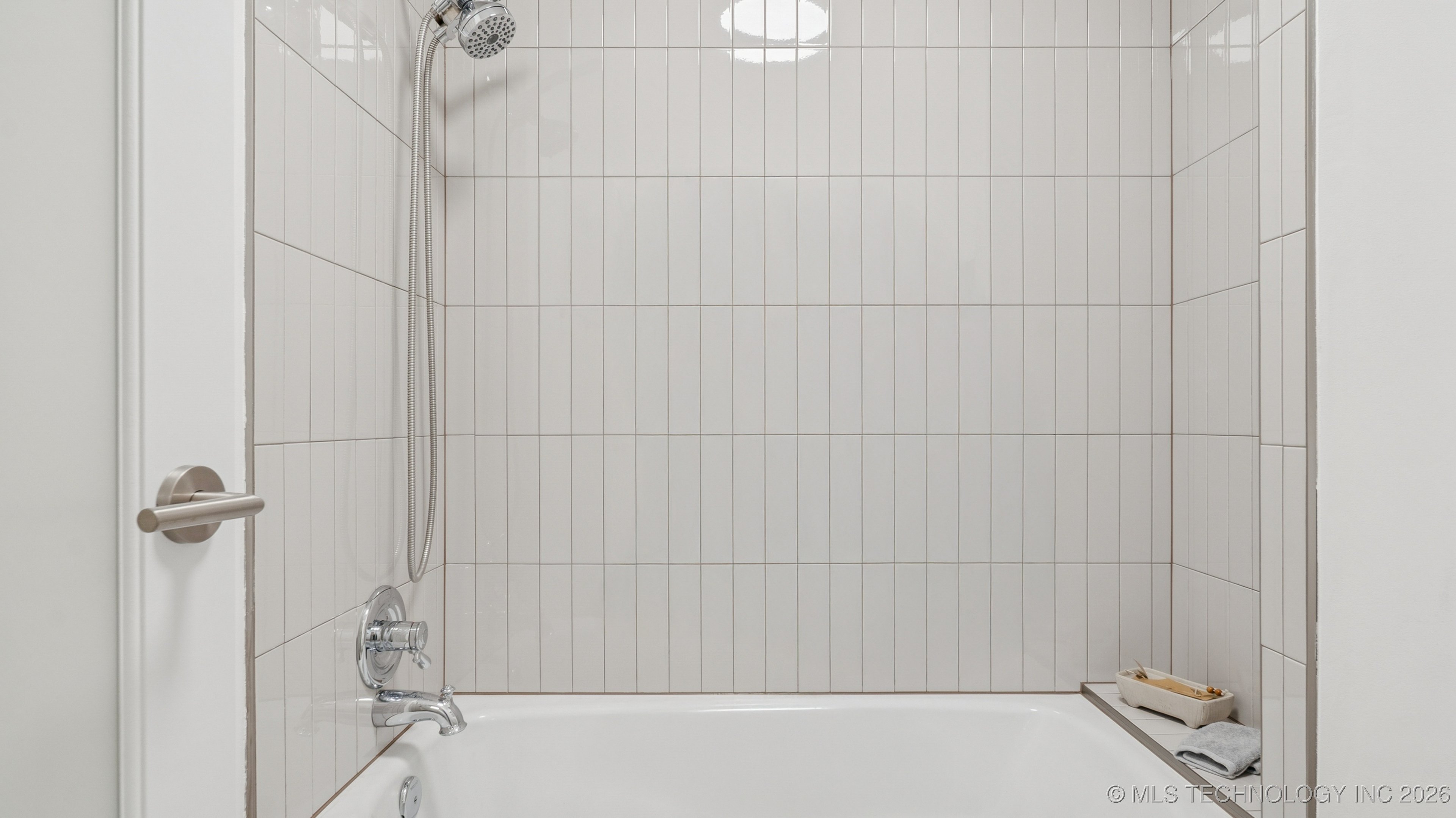 2943 E 56th Place Property Photo 30